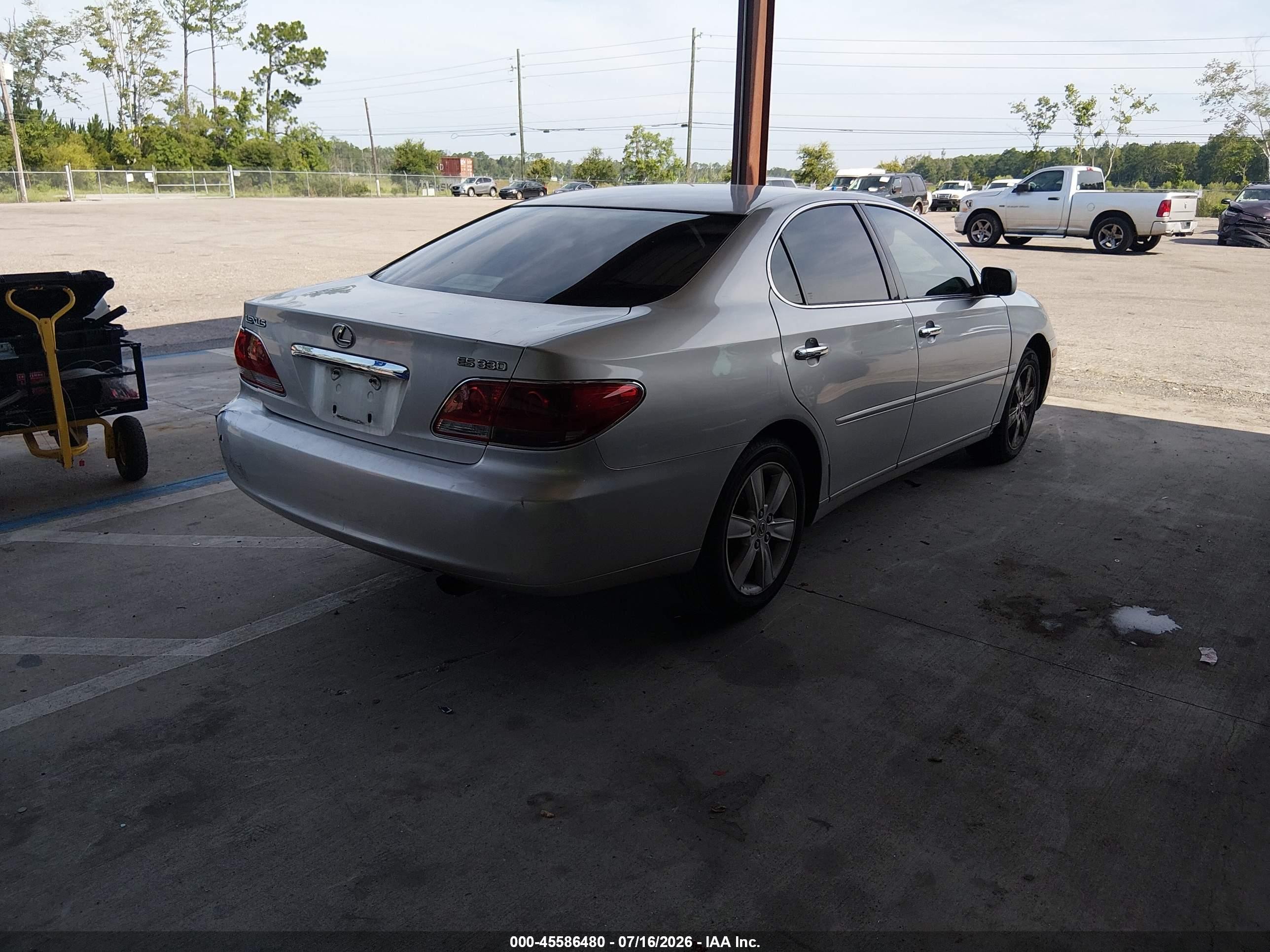 2005 Lexus Es 330   Silver vin: JTHBA30G355124941