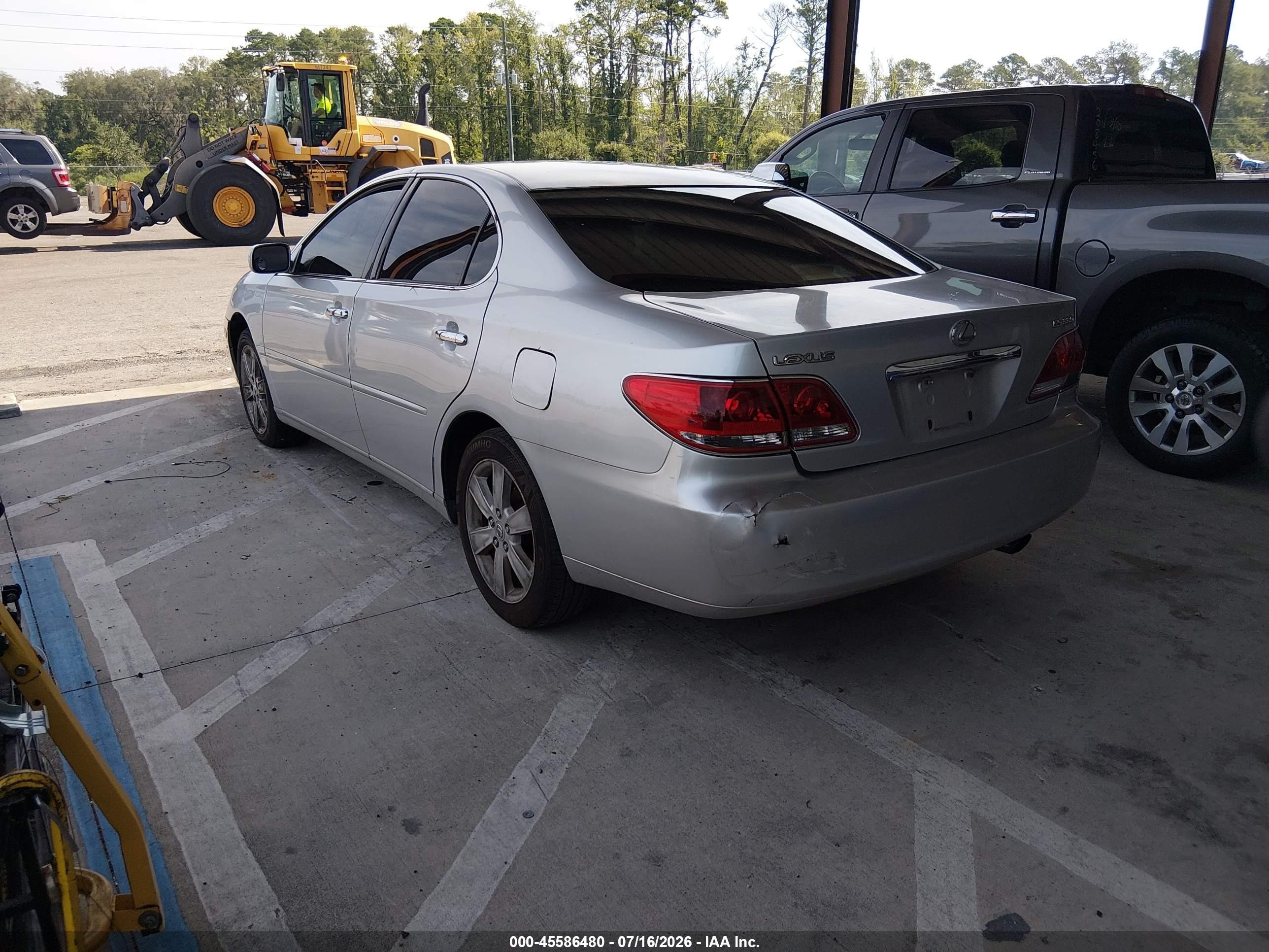 2005 Lexus Es 330   Silver vin: JTHBA30G355124941