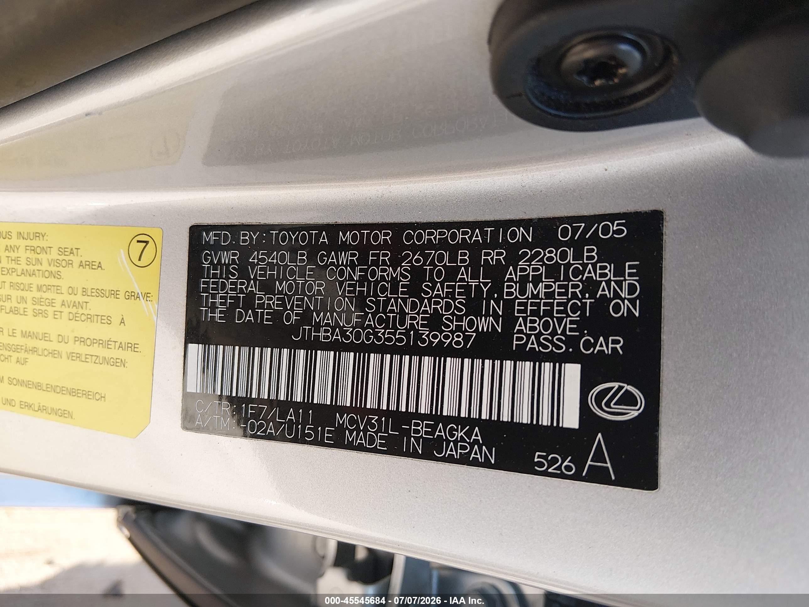 2005 Lexus Es 330   Silver vin: JTHBA30G355139987