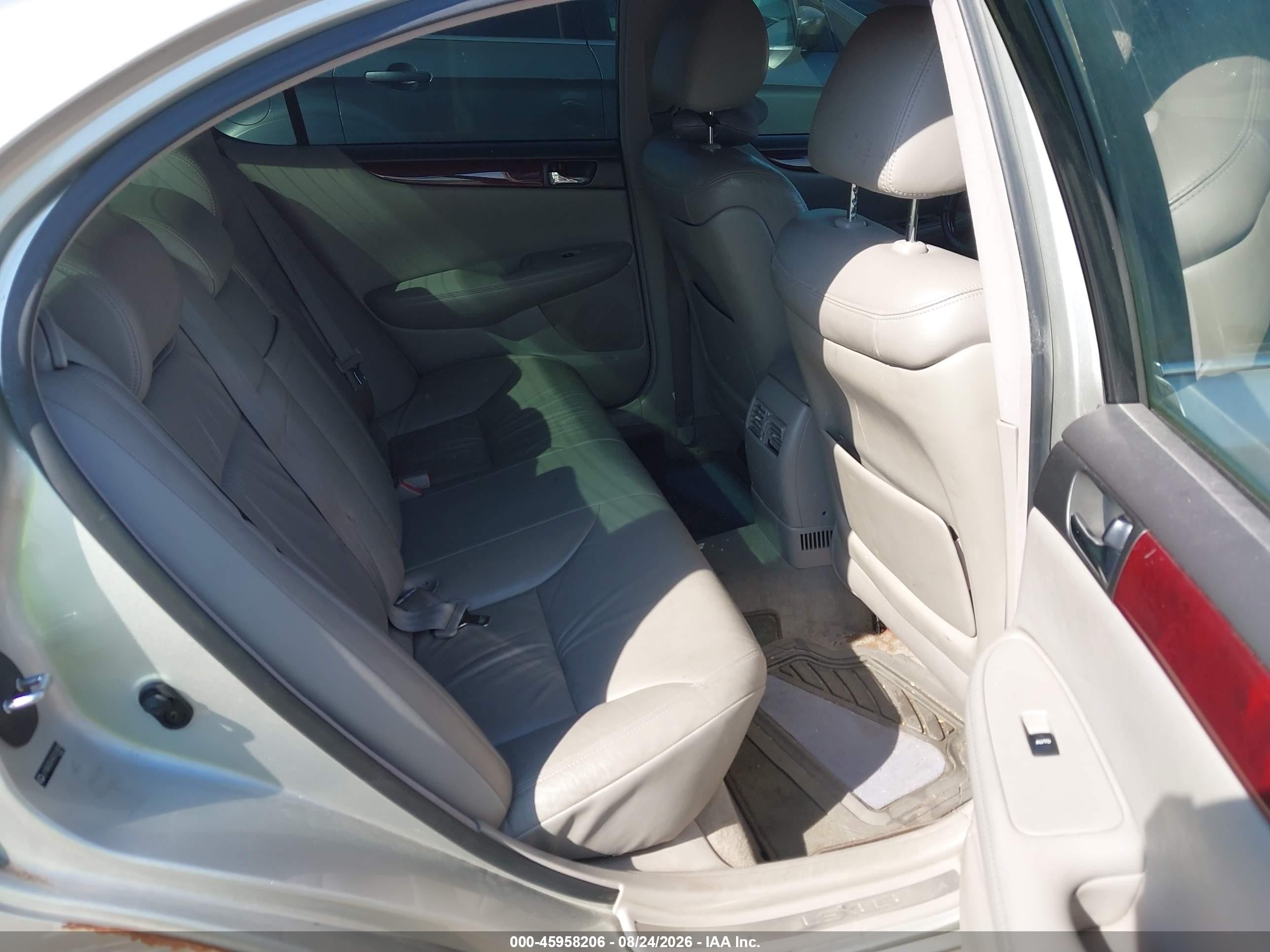2004 Lexus Es 330 Silver vin: JTHBA30G440001824