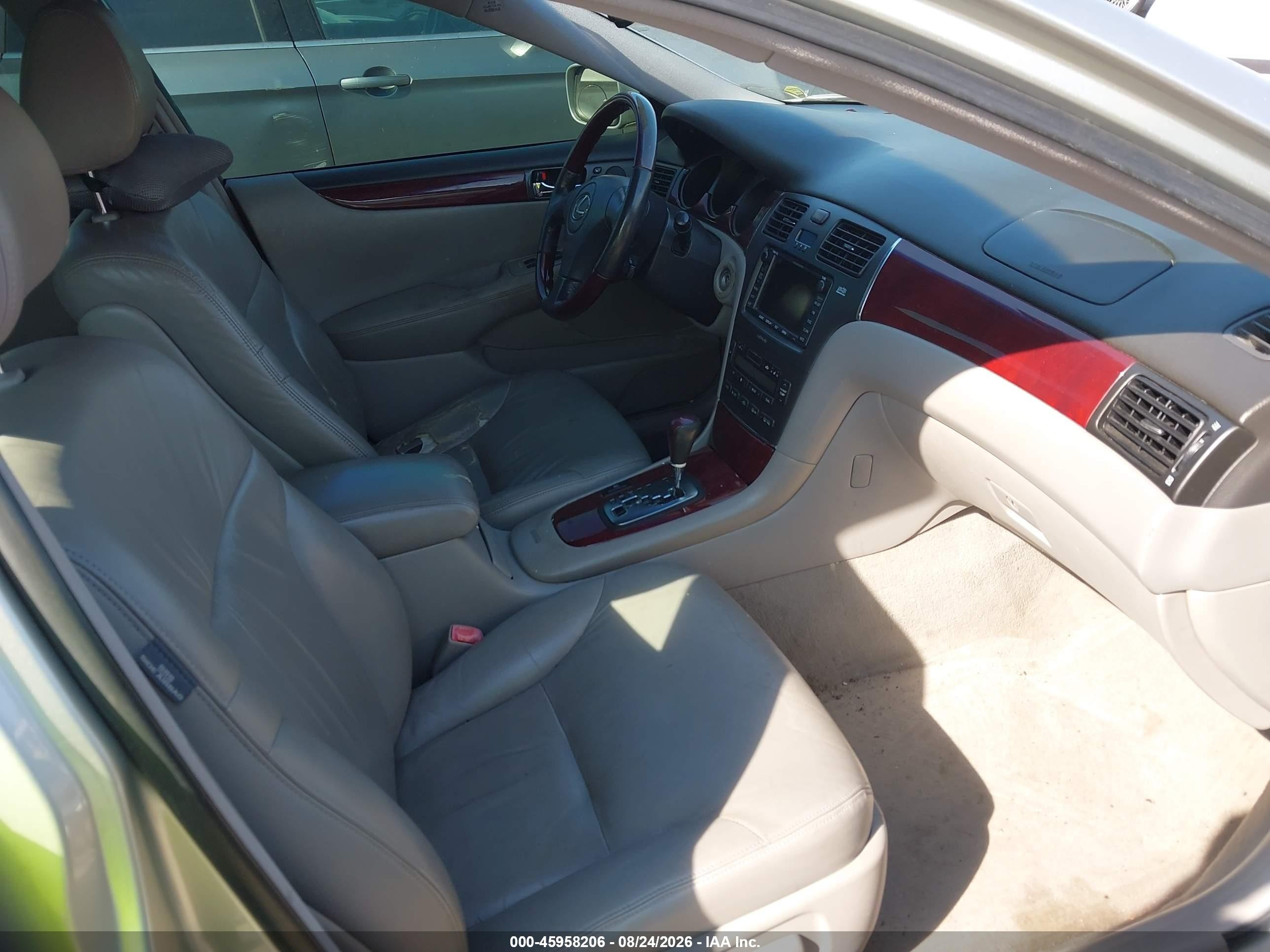 2004 Lexus Es 330 Silver vin: JTHBA30G440001824