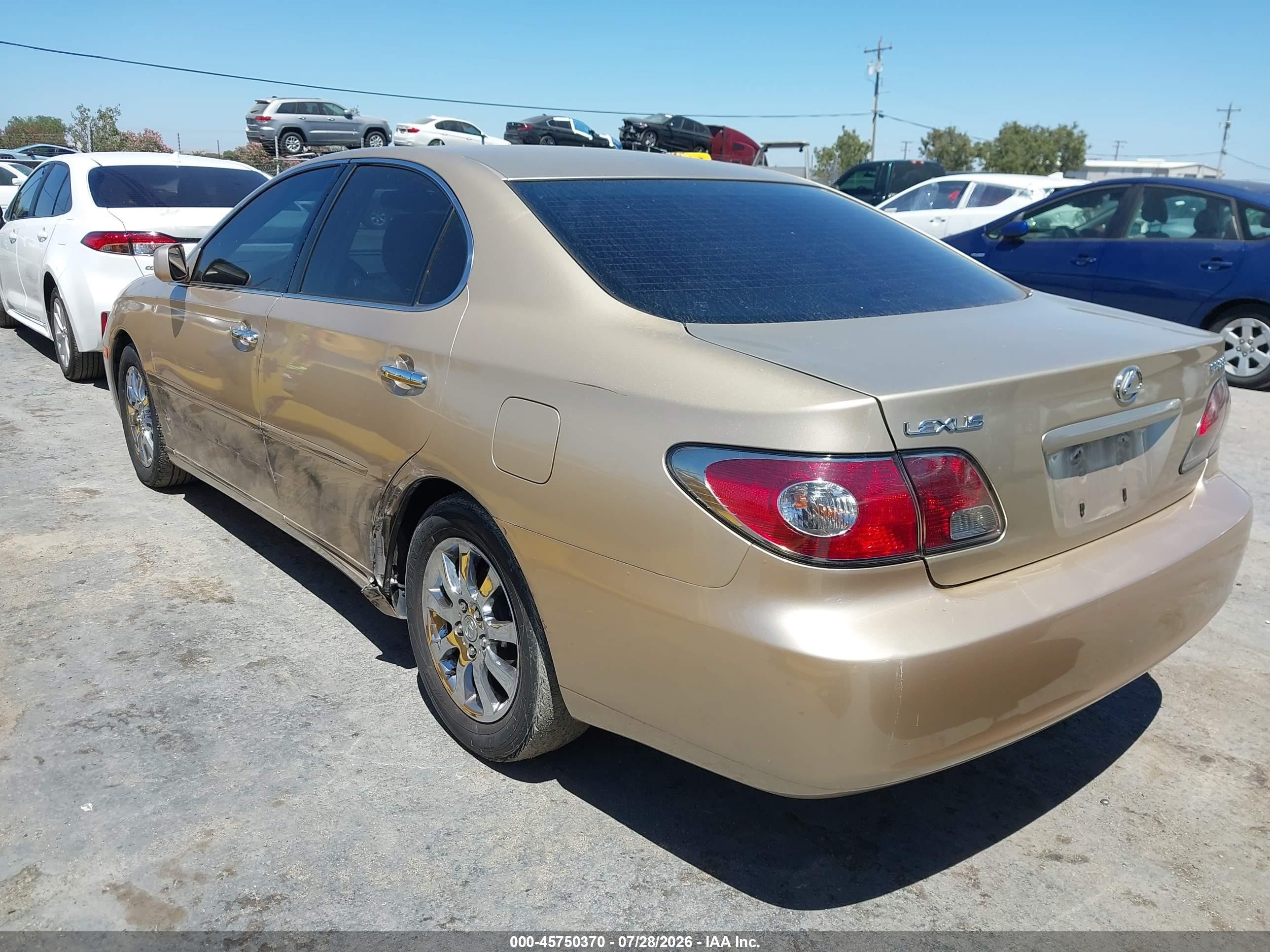 2004 Lexus Es 330   Gold vin: JTHBA30G440008501