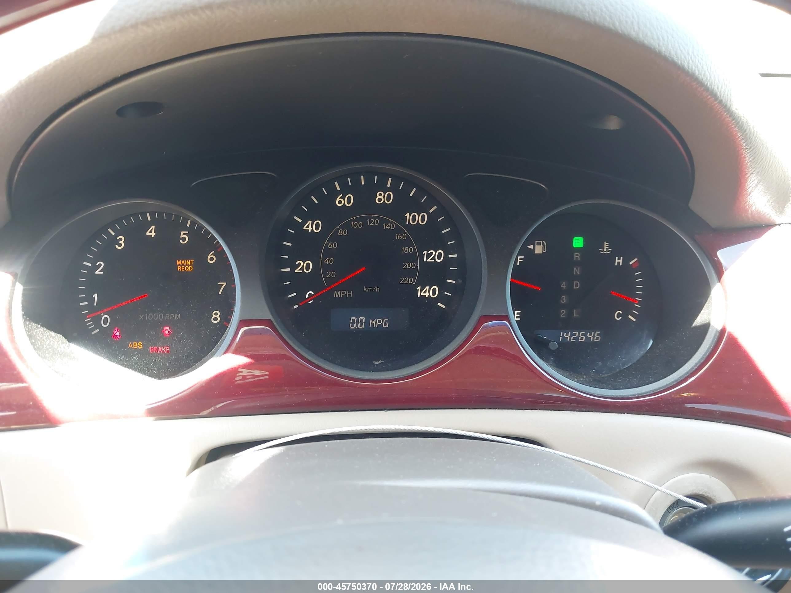 2004 Lexus Es 330   Gold vin: JTHBA30G440008501