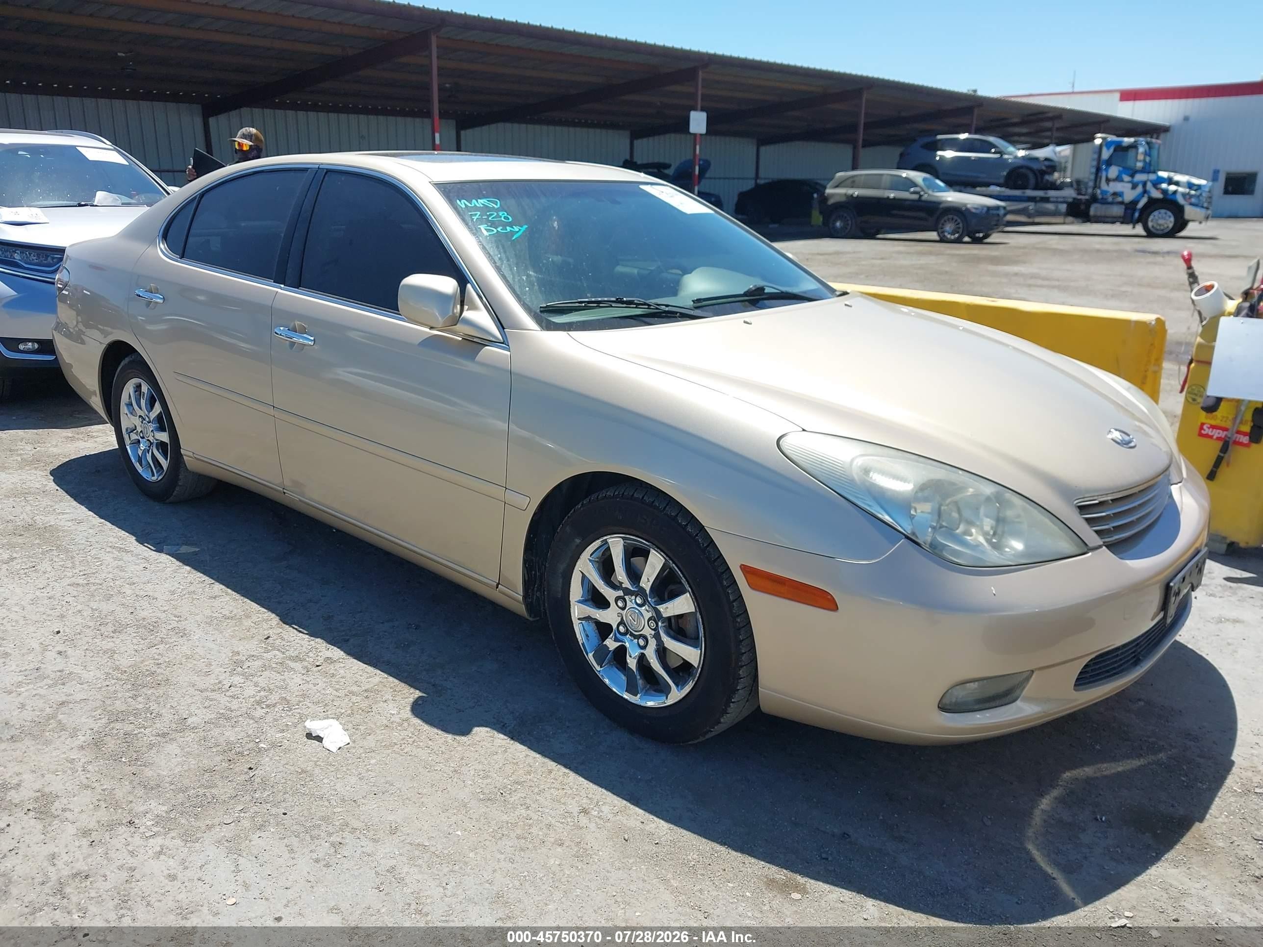 2004 Lexus Es 330   Золотой vin: JTHBA30G440008501