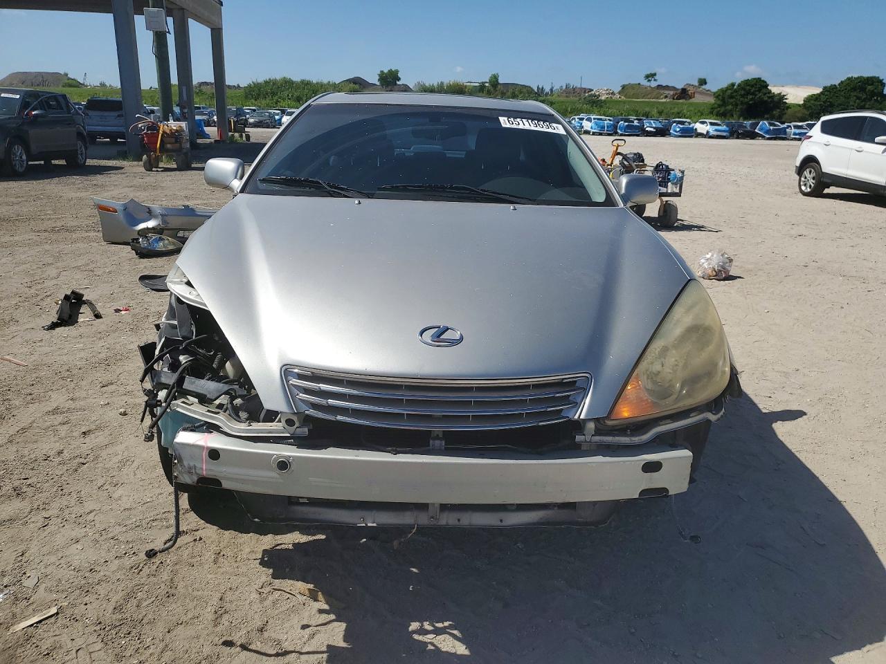 2004 Lexus Es 330 Silver vin: JTHBA30G440019899