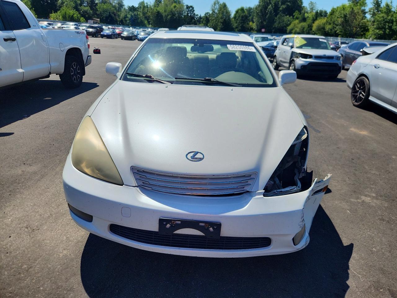 2004 Lexus Es 330 White vin: JTHBA30G445017184