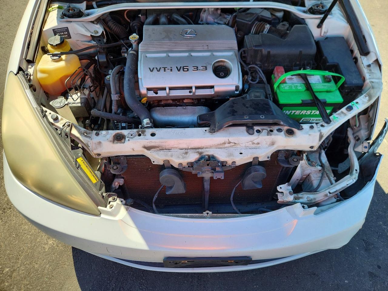 2004 Lexus Es 330 White vin: JTHBA30G445017184