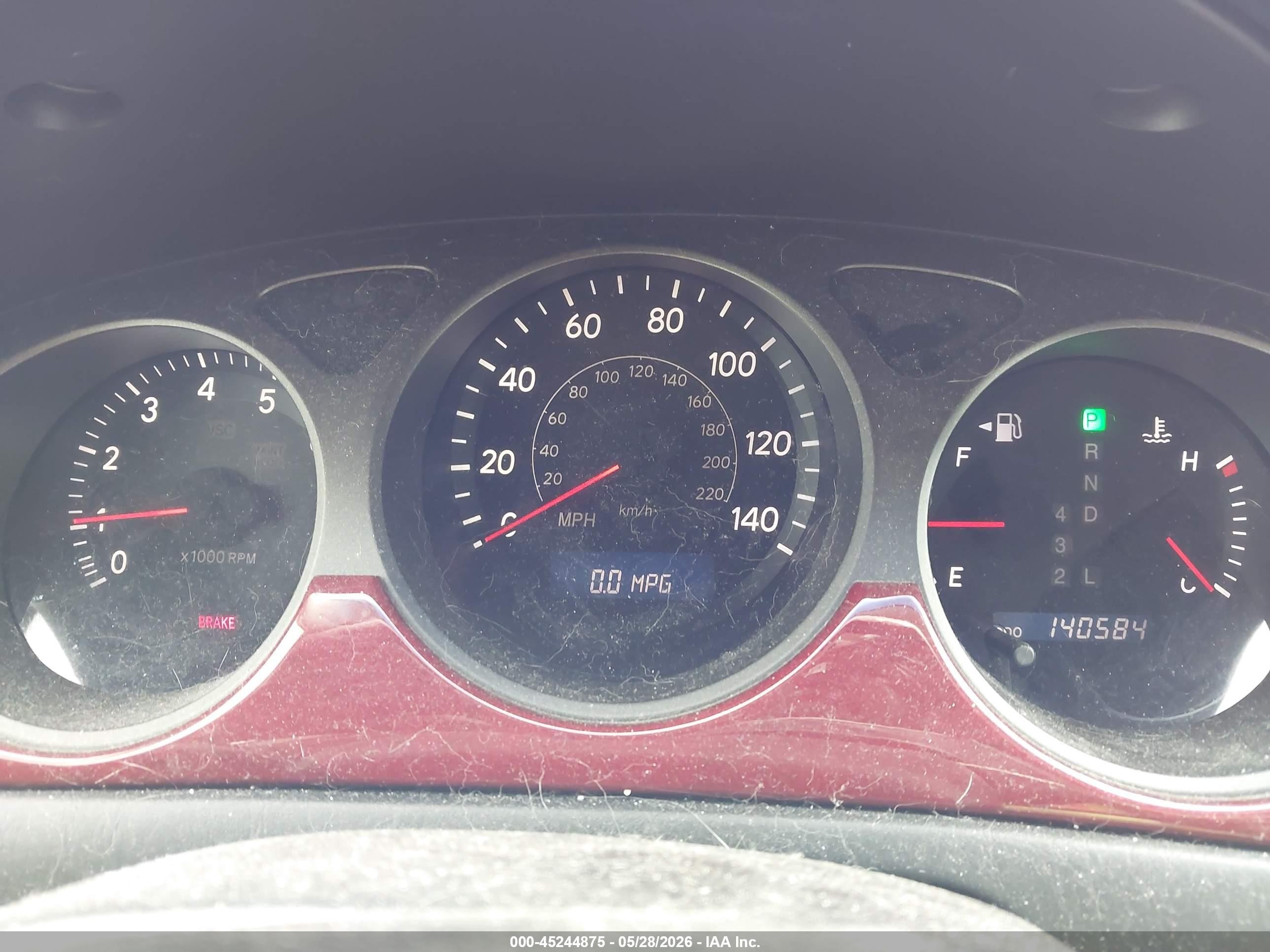 2004 Lexus Es 330   Серебряный vin: JTHBA30G445025558