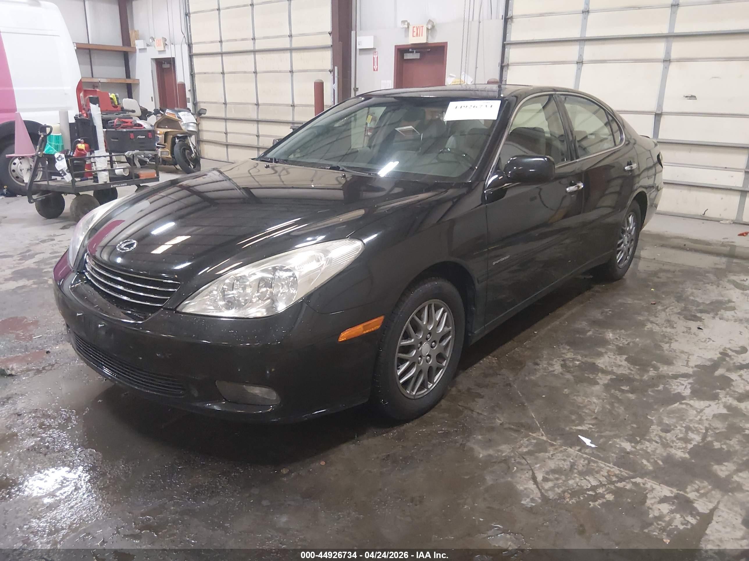 2004 Lexus Es 330 Black vin: JTHBA30G445041999