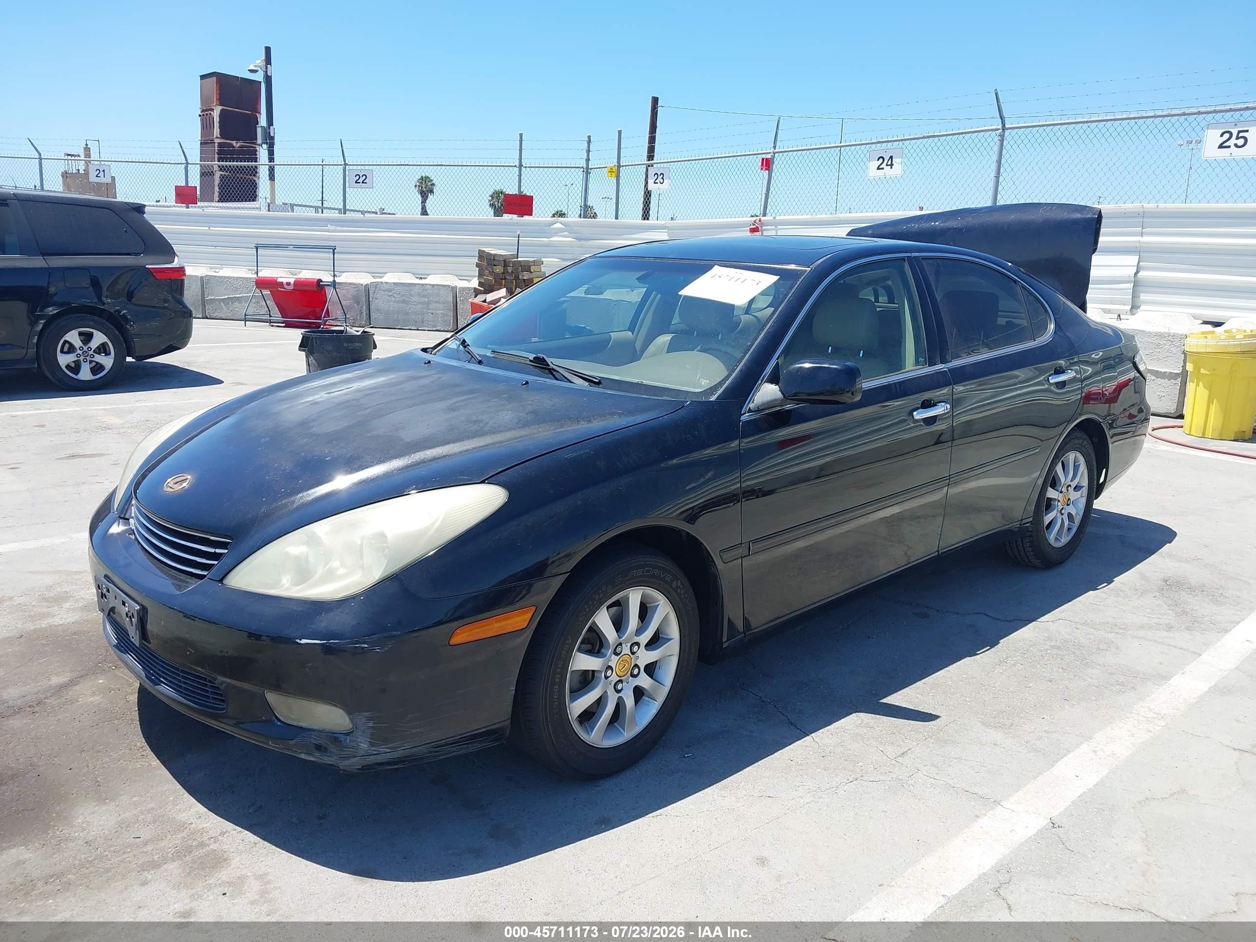 2004 Lexus Es 330 Black vin: JTHBA30G445048676