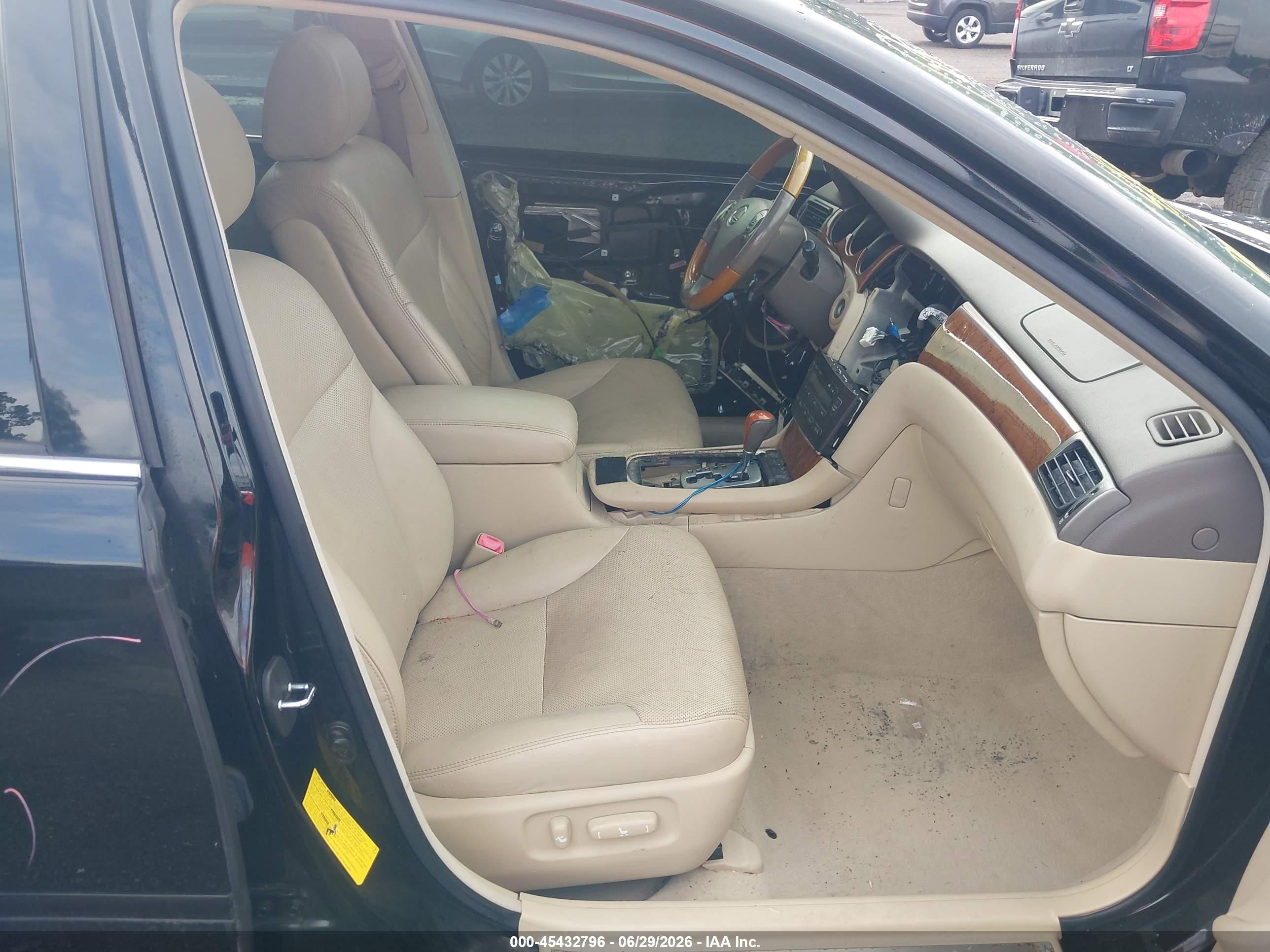 2005 Lexus Es 330   Black vin: JTHBA30G455073501