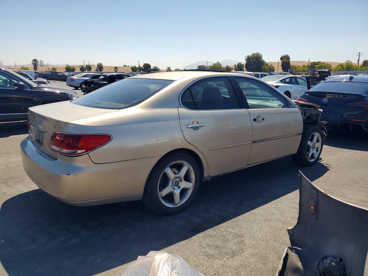 2005 Lexus Es 330 Tan vin: JTHBA30G455074633
