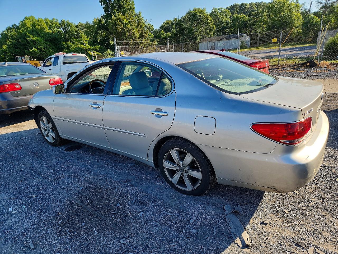 2005 Lexus Es 330 Серебряный vin: JTHBA30G455074762