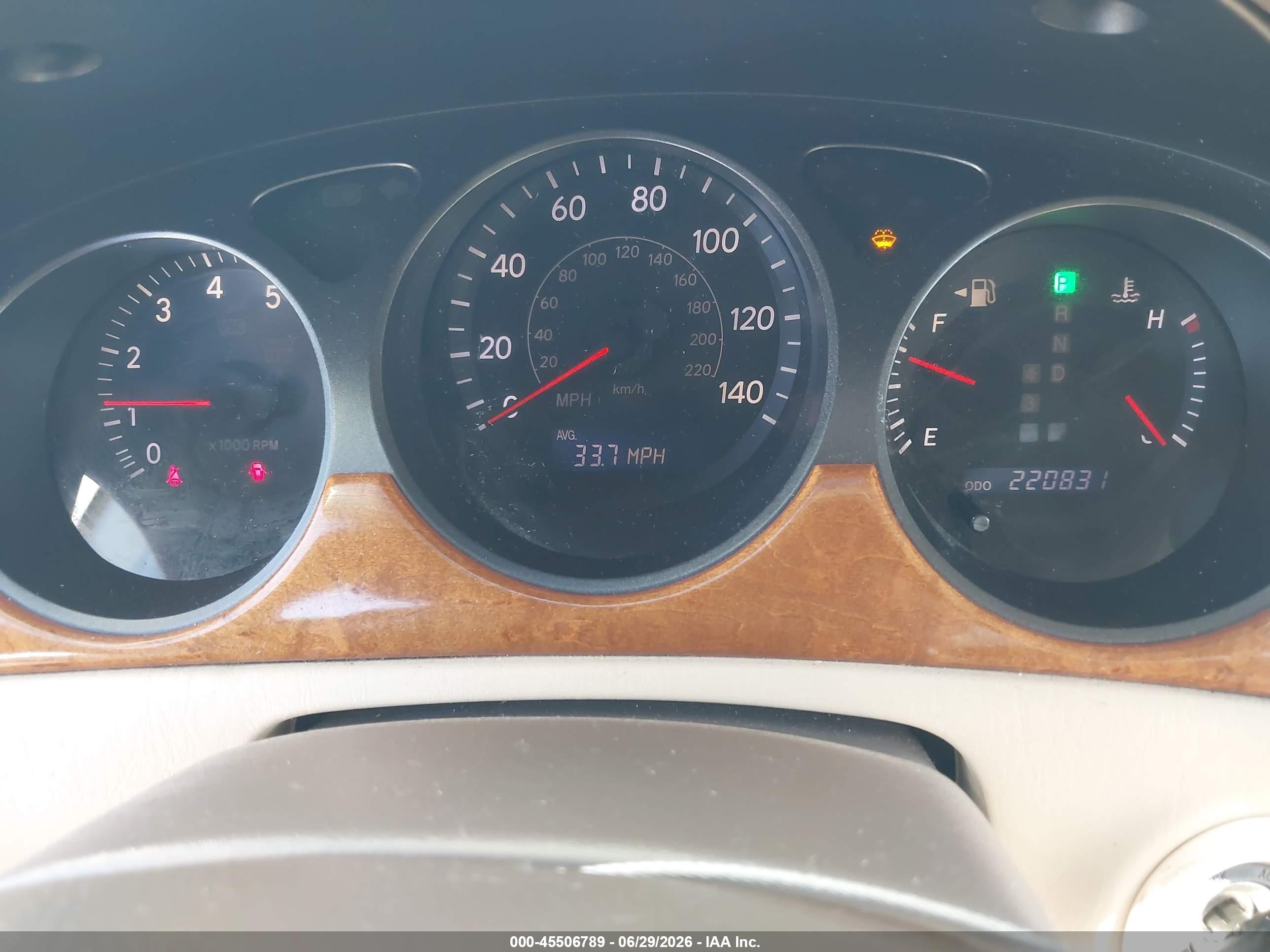 2005 Lexus Es 330 Maroon vin: JTHBA30G455076642