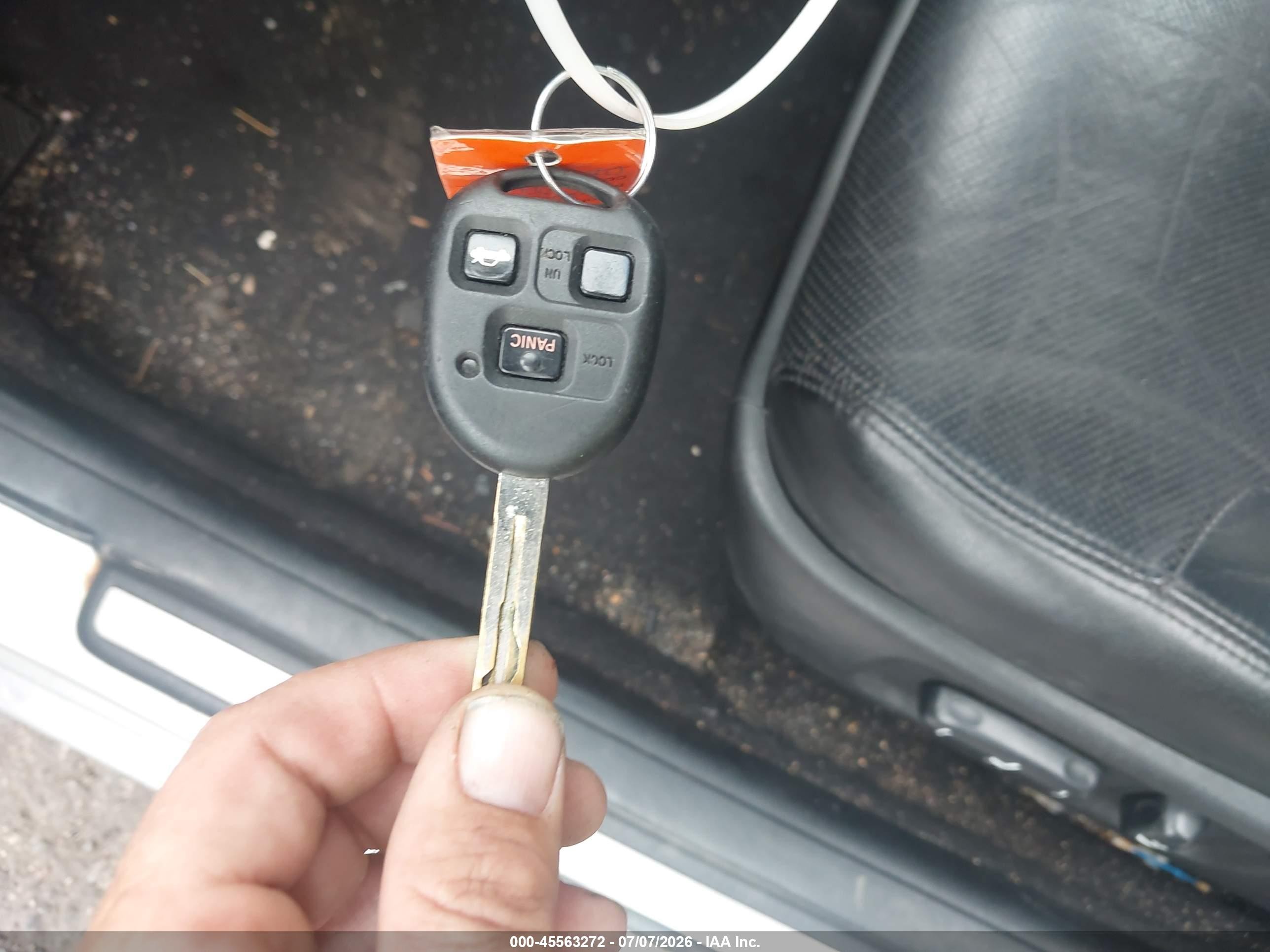 2005 Lexus Es 330 Silver vin: JTHBA30G455089892