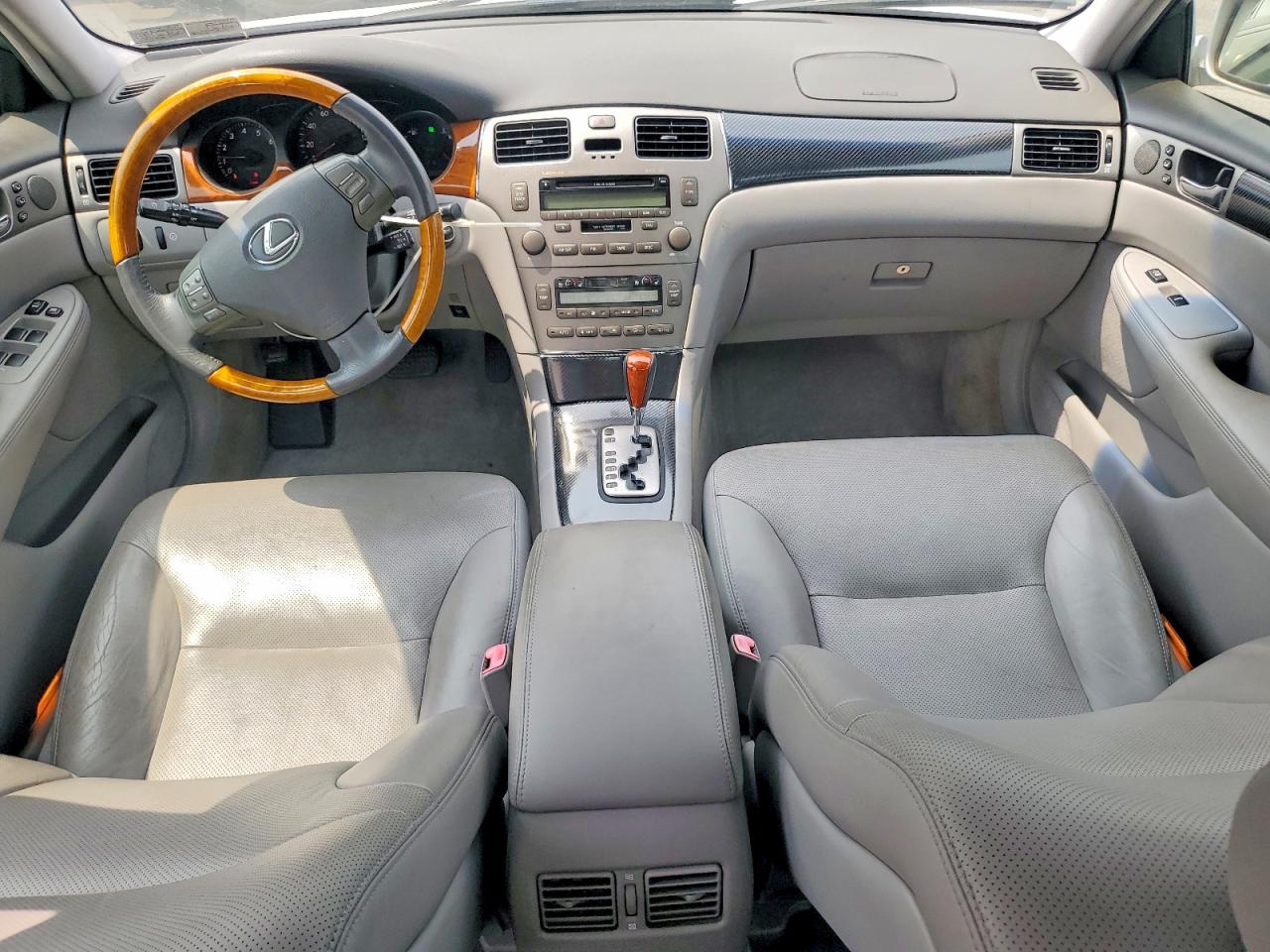 2005 Lexus Es 330 Серебряный vin: JTHBA30G455091898