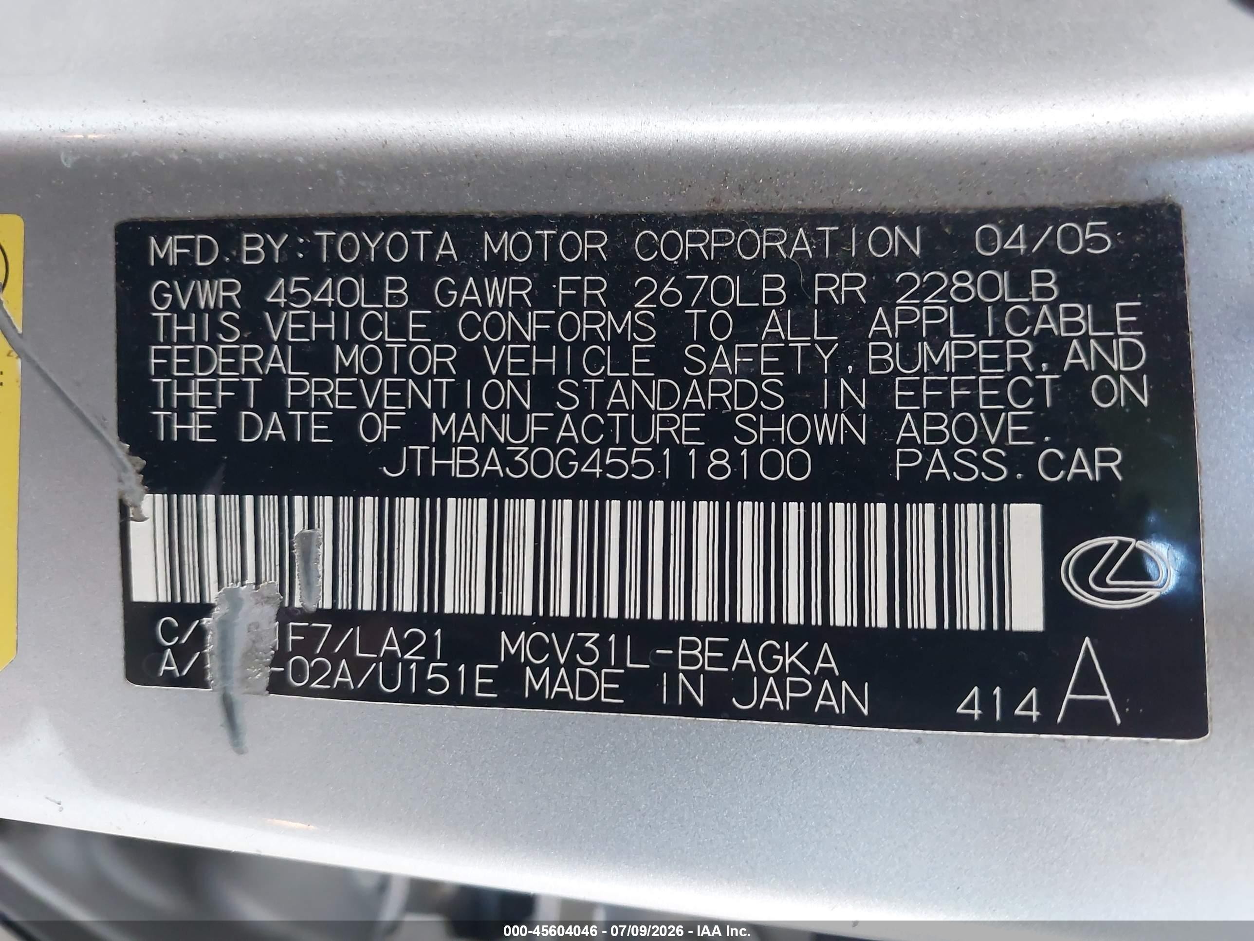 2005 Lexus Es 330   Silver vin: JTHBA30G455118100