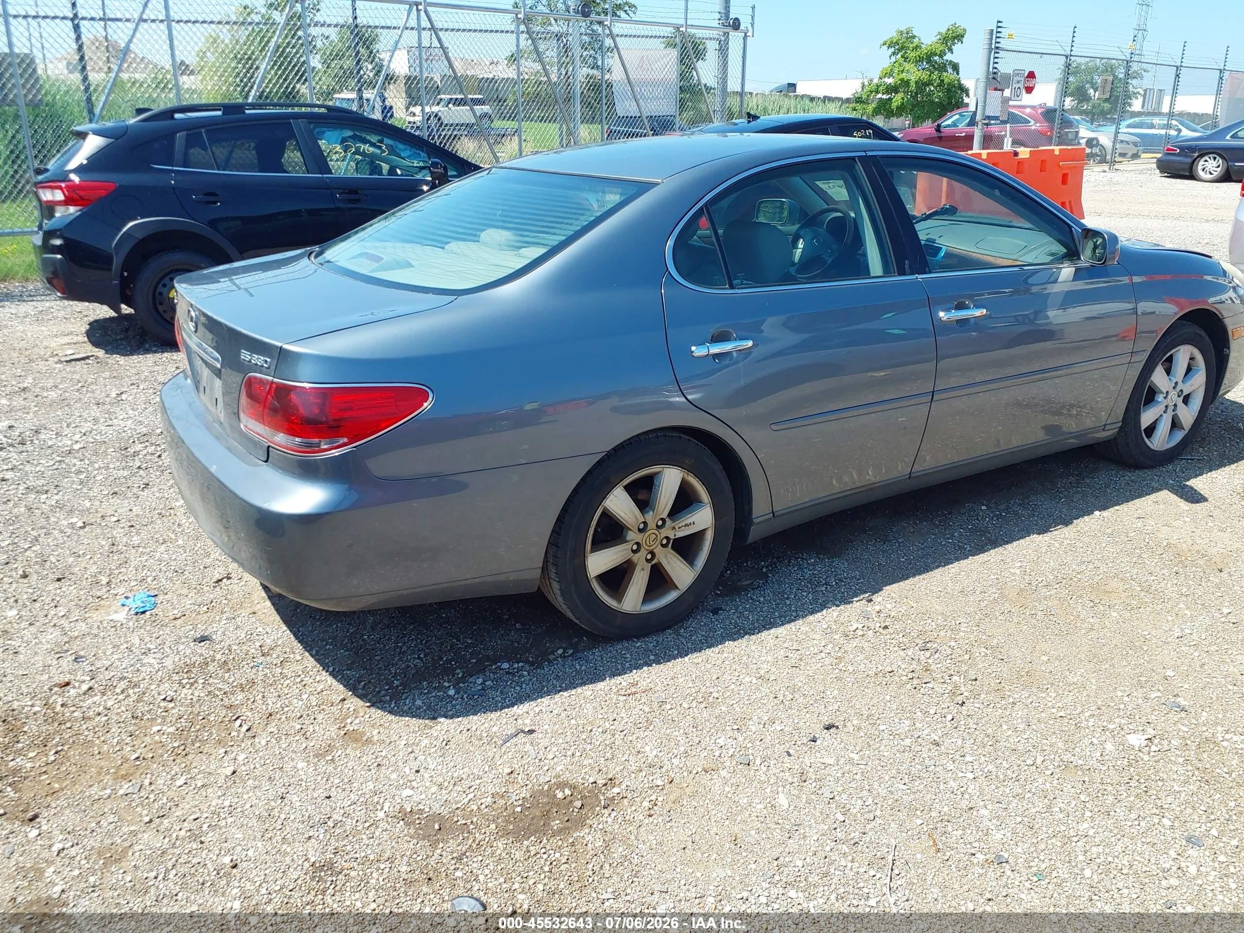 2005 Lexus Es 330   Gray vin: JTHBA30G455119215