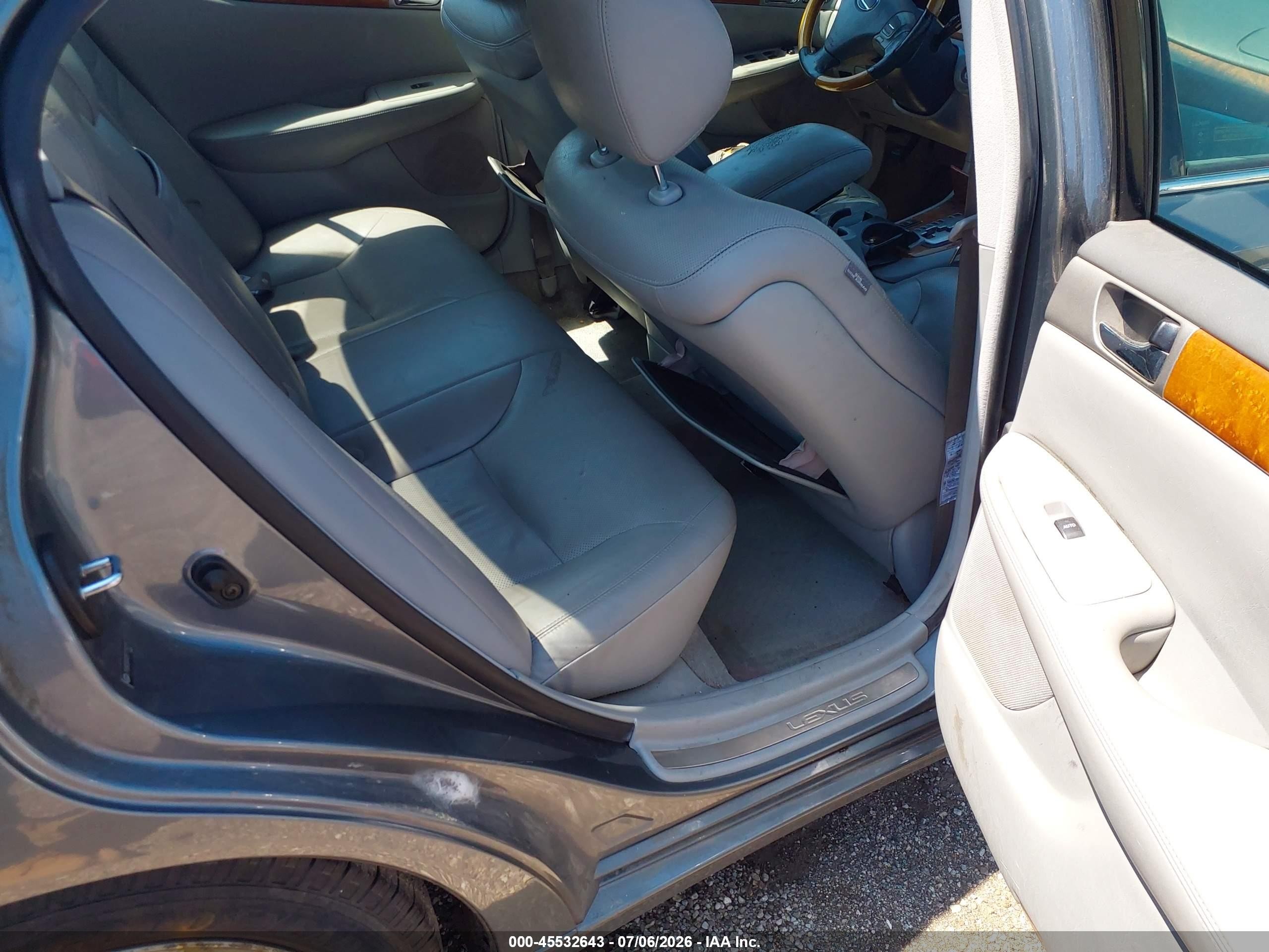 2005 Lexus Es 330   Gray vin: JTHBA30G455119215