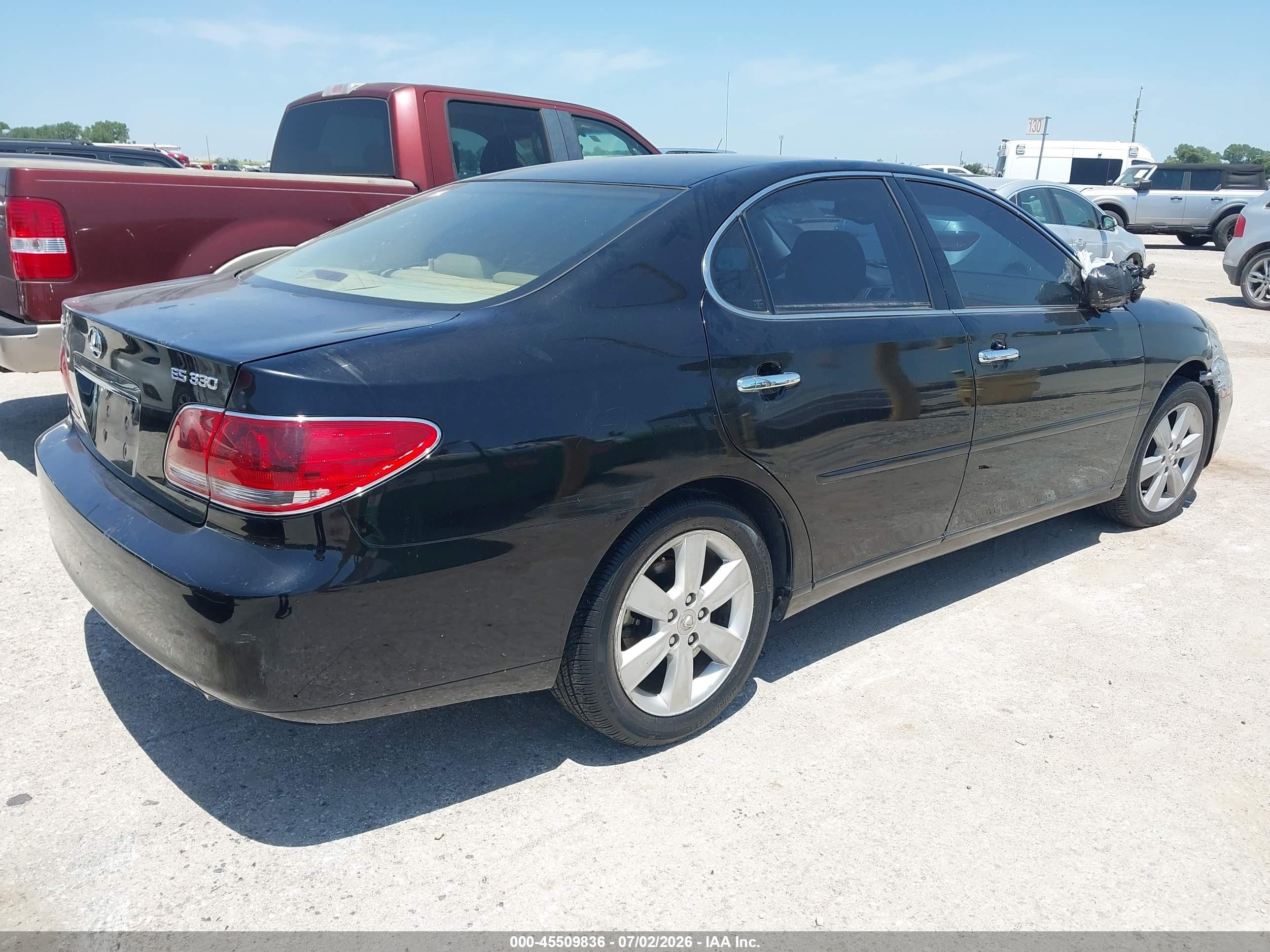 2005 Lexus Es 330   Black vin: JTHBA30G455131073