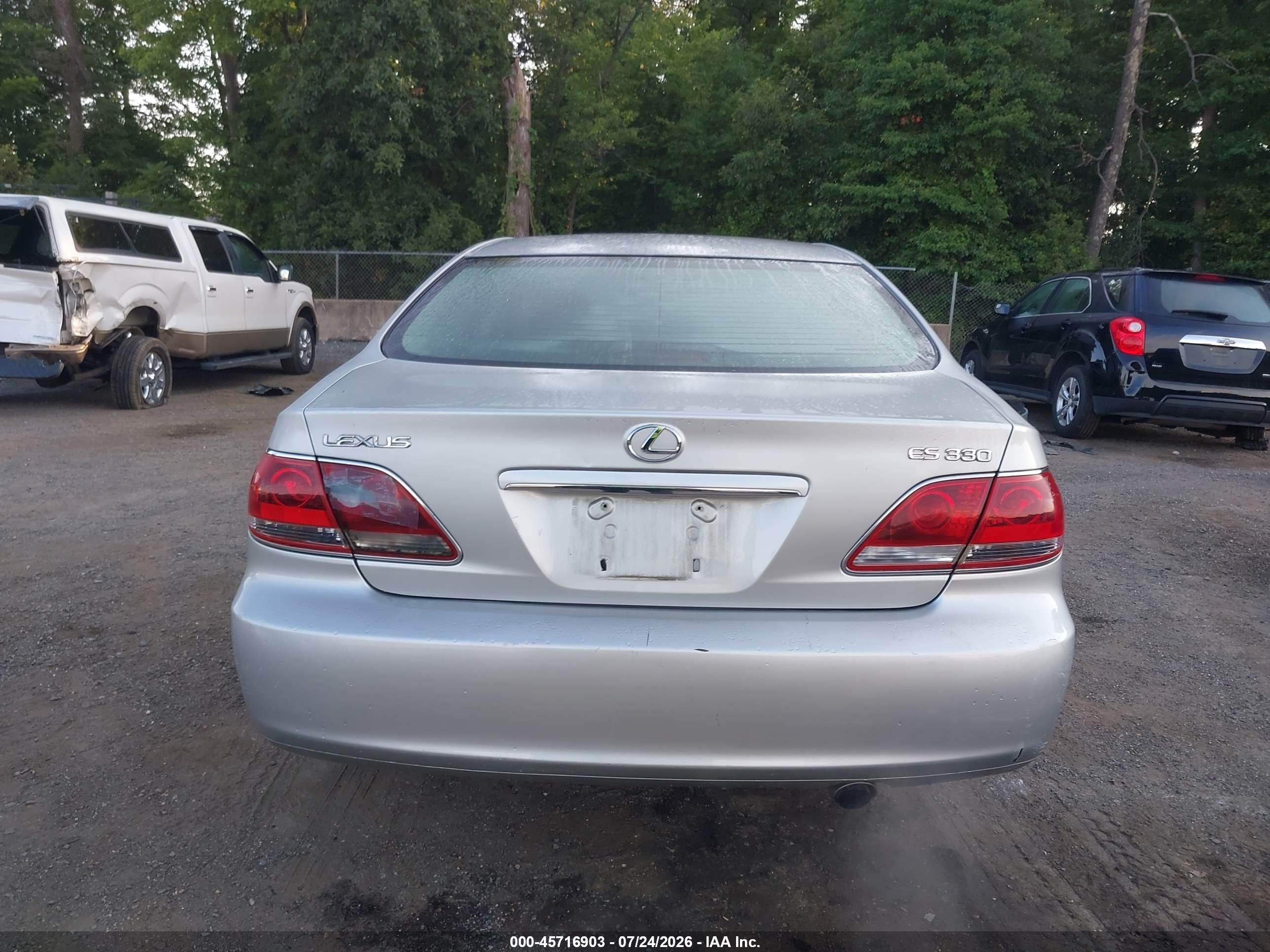 2005 Lexus Es 330 Silver vin: JTHBA30G455137472