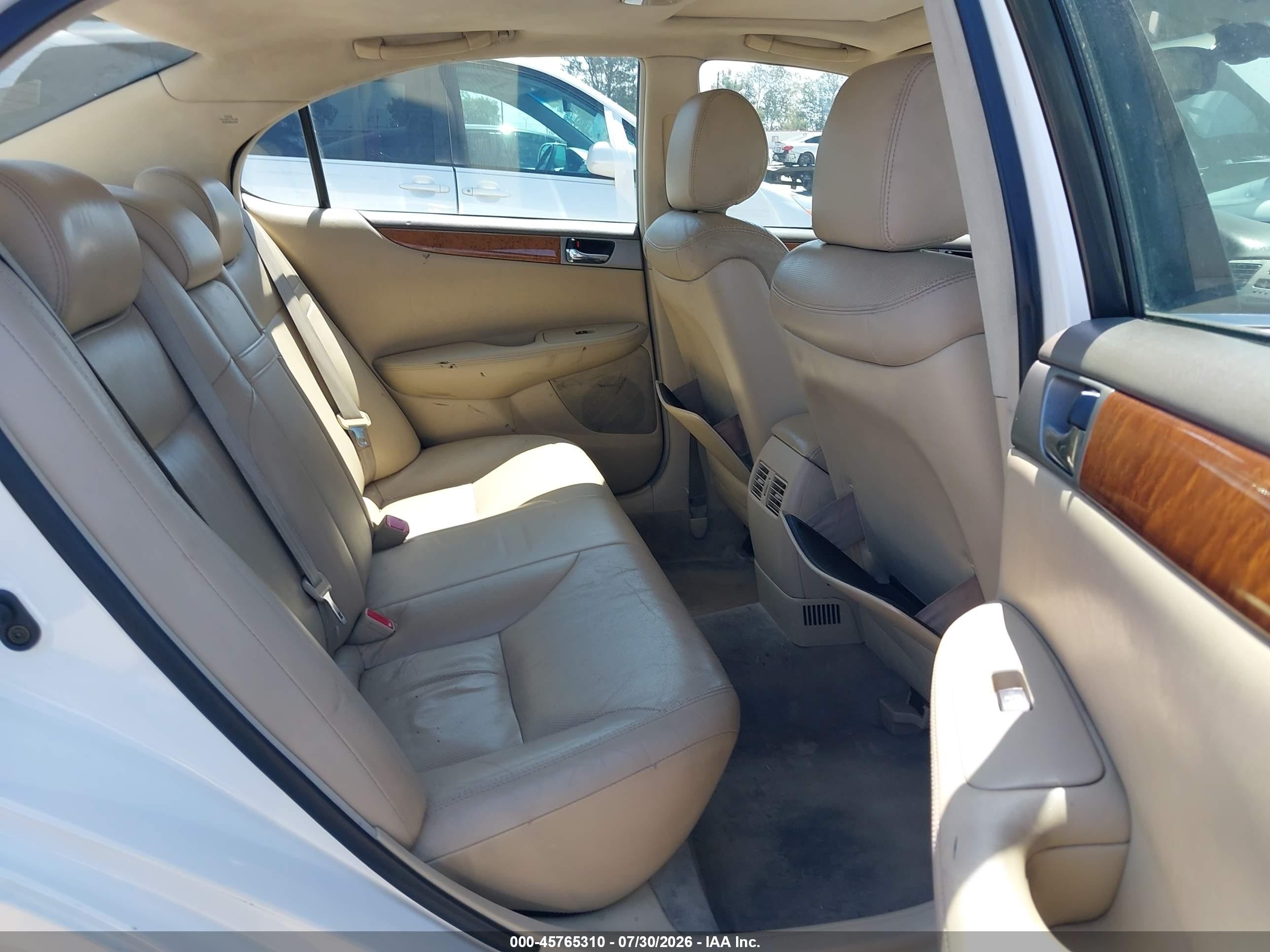2006 Lexus Es 330   White vin: JTHBA30G465150028