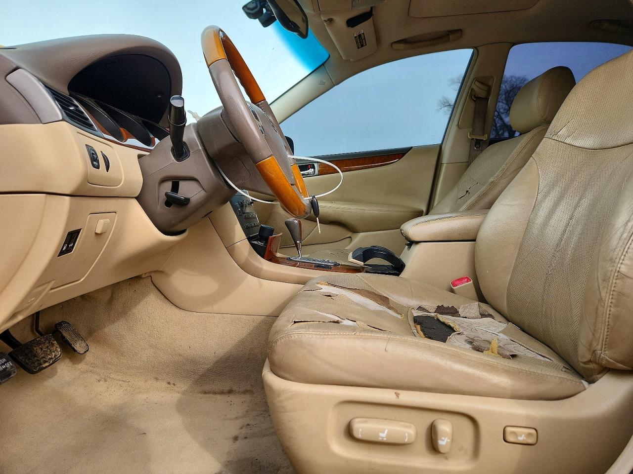 2006 Lexus Es 330 Burgundy vin: JTHBA30G465163801