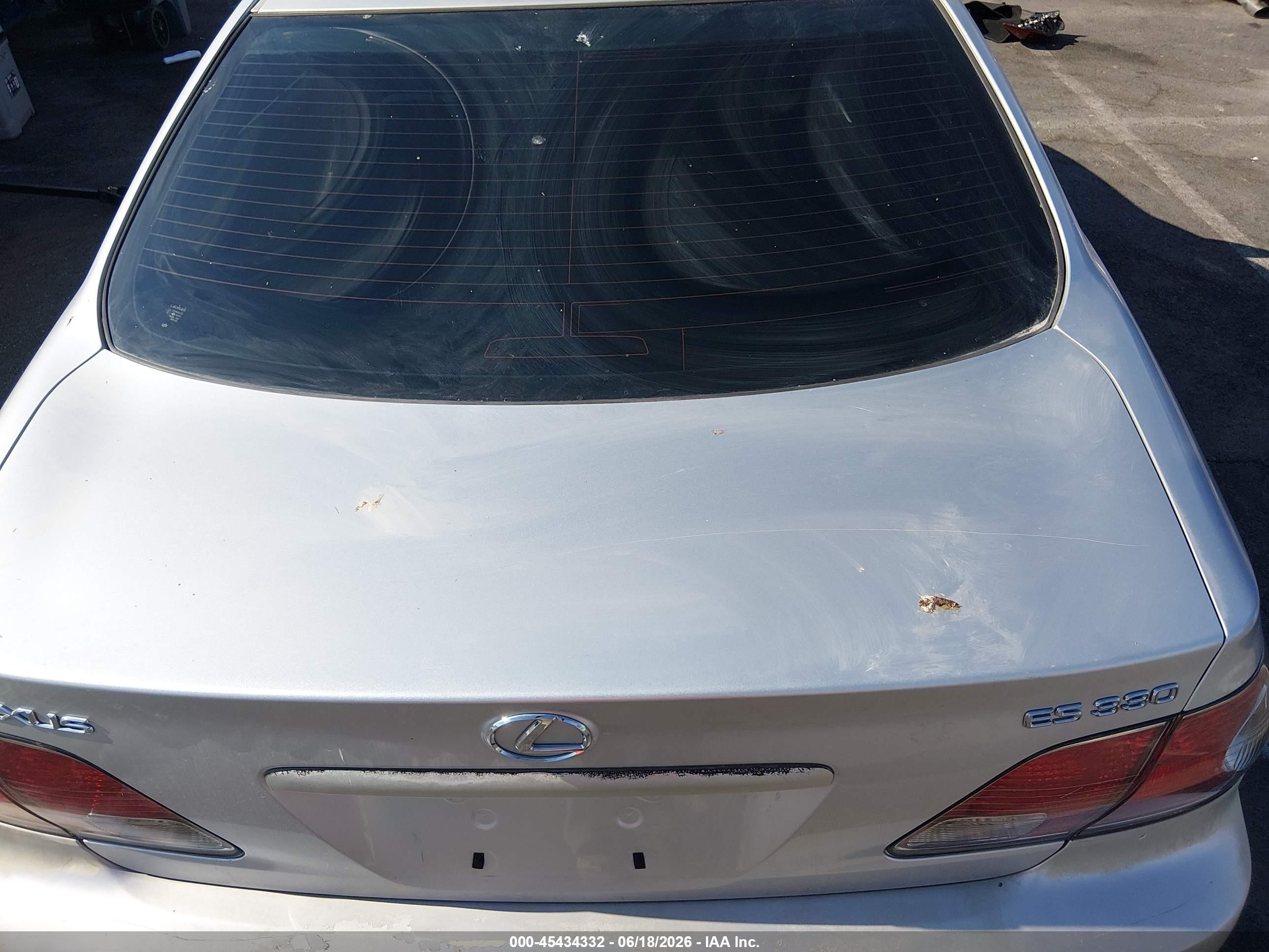 2004 Lexus Es 330   Silver vin: JTHBA30G540008622