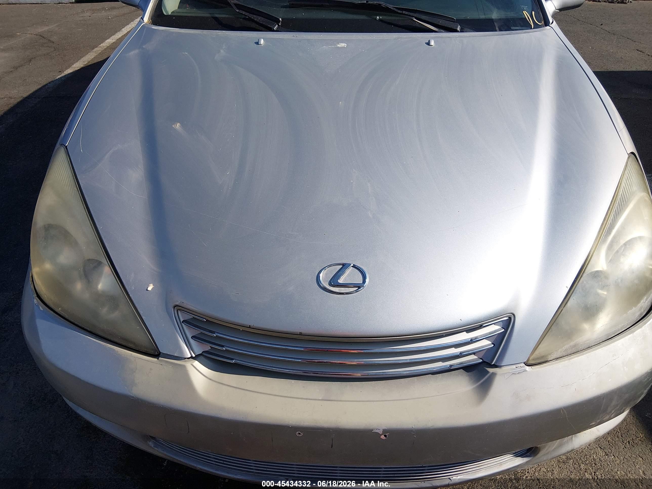 2004 Lexus Es 330   Silver vin: JTHBA30G540008622