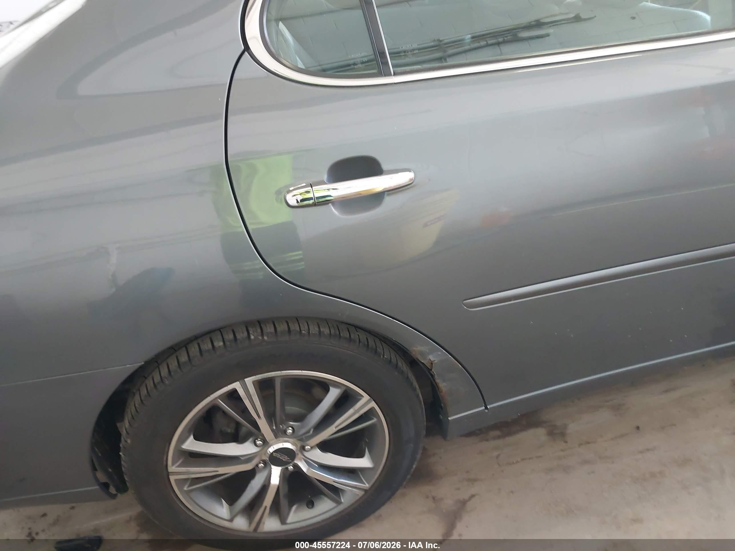 2005 Lexus Es 330   Gray vin: JTHBA30G555066329