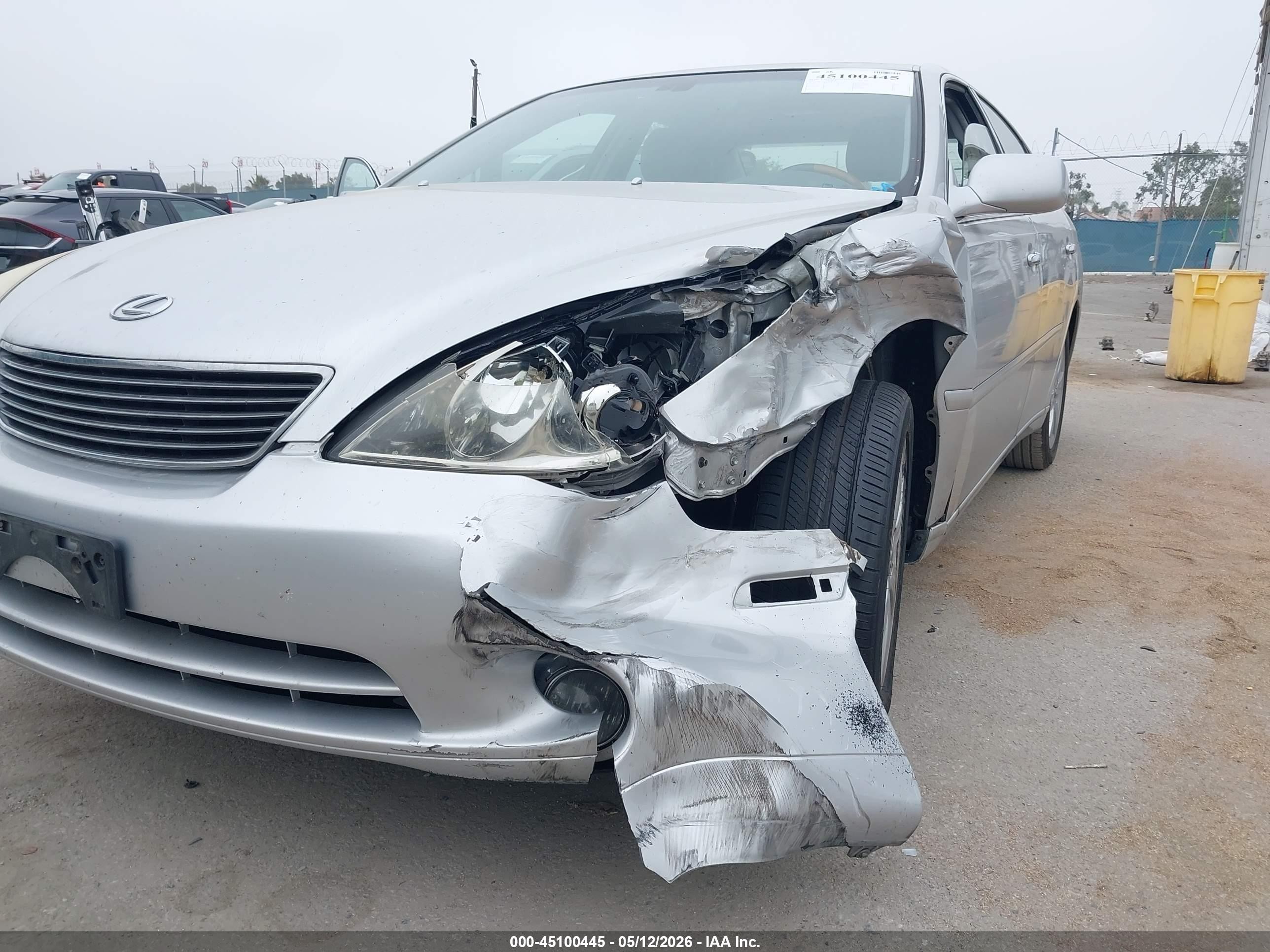 2005 Lexus Es 330   Silver vin: JTHBA30G555085320
