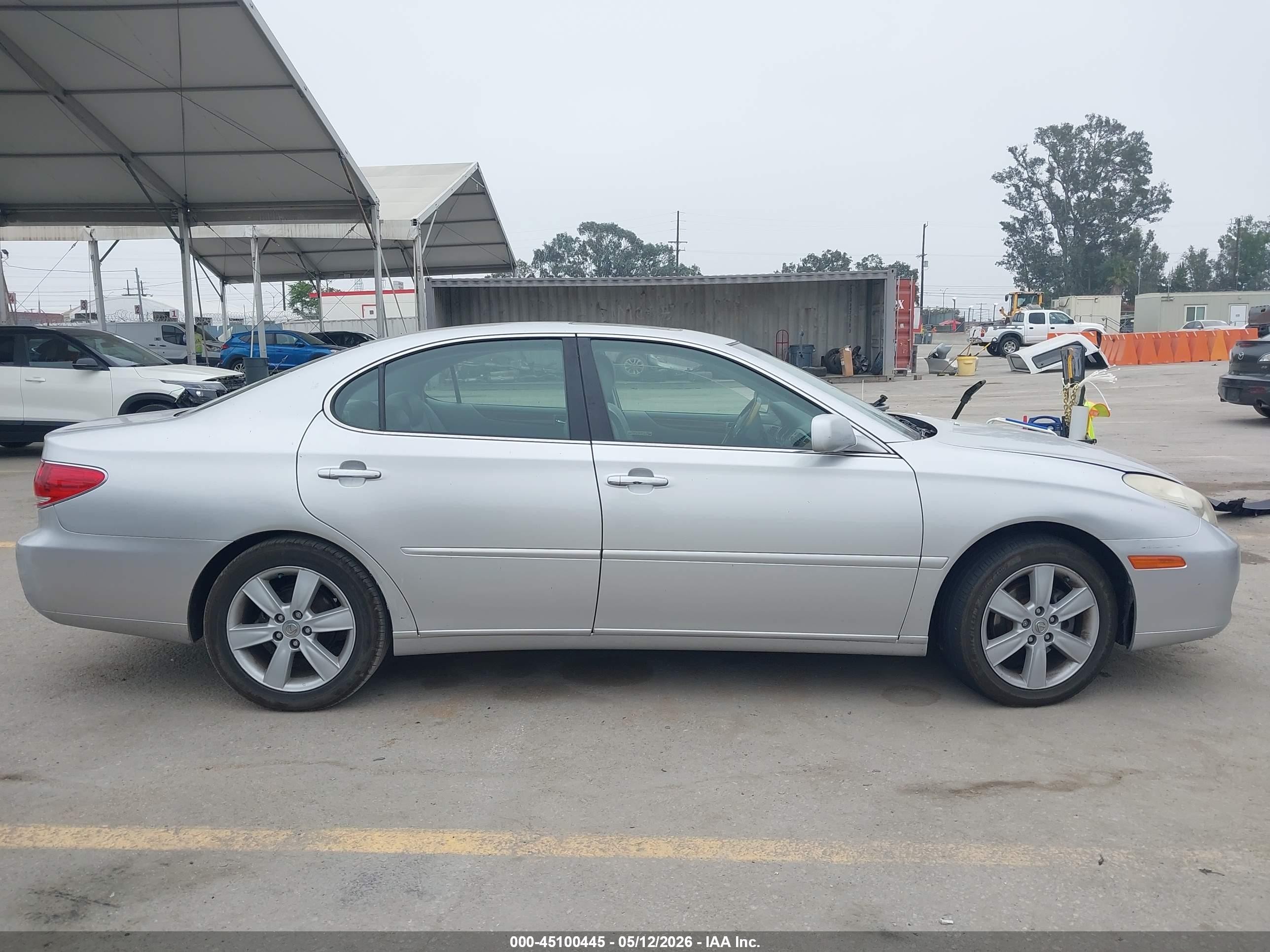 2005 Lexus Es 330   Silver vin: JTHBA30G555085320