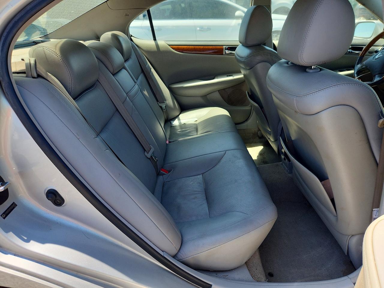 2005 Lexus Es 330 Silver vin: JTHBA30G555096432