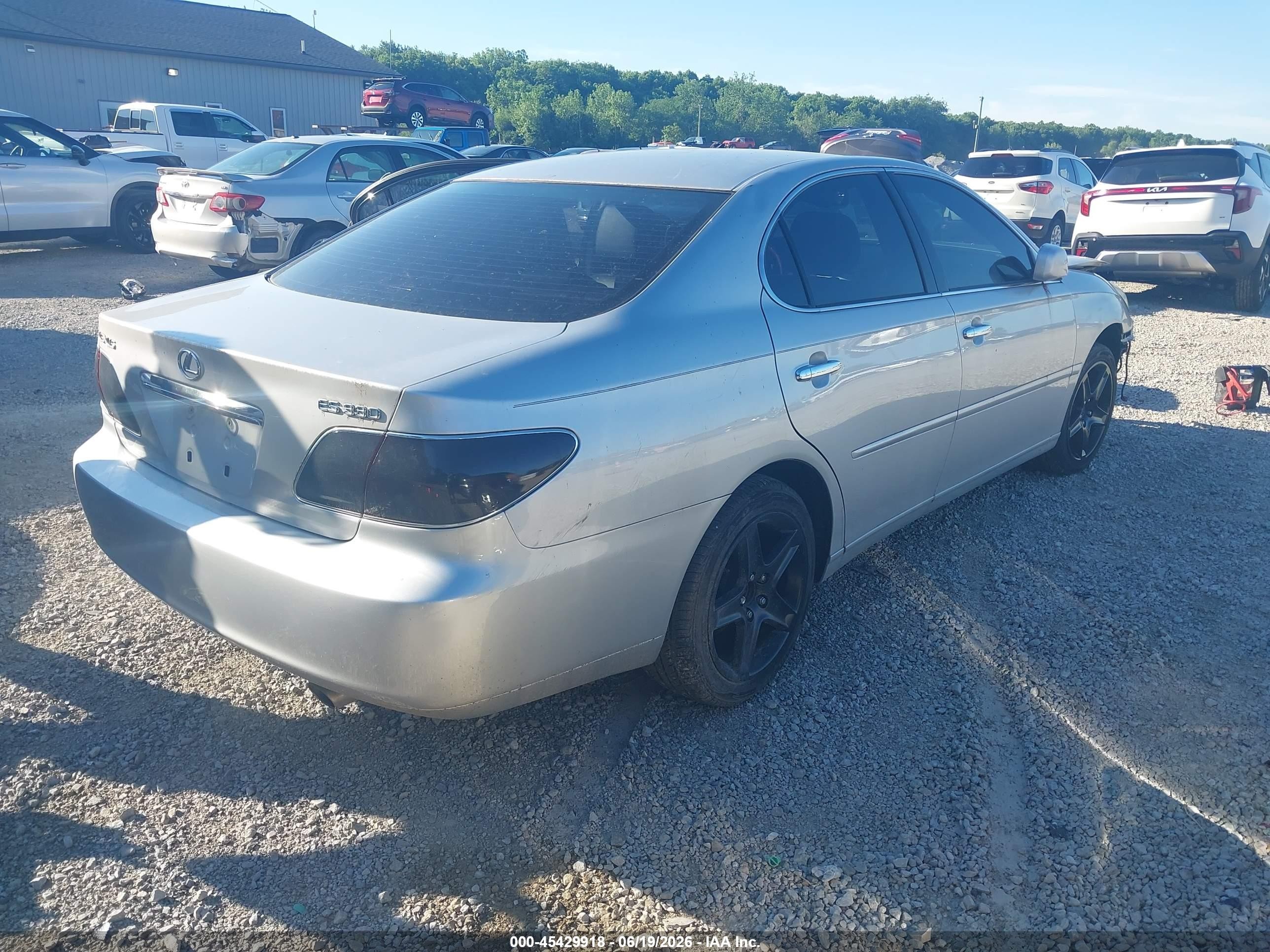 2005 Lexus Es 330   Серебряный vin: JTHBA30G555101581