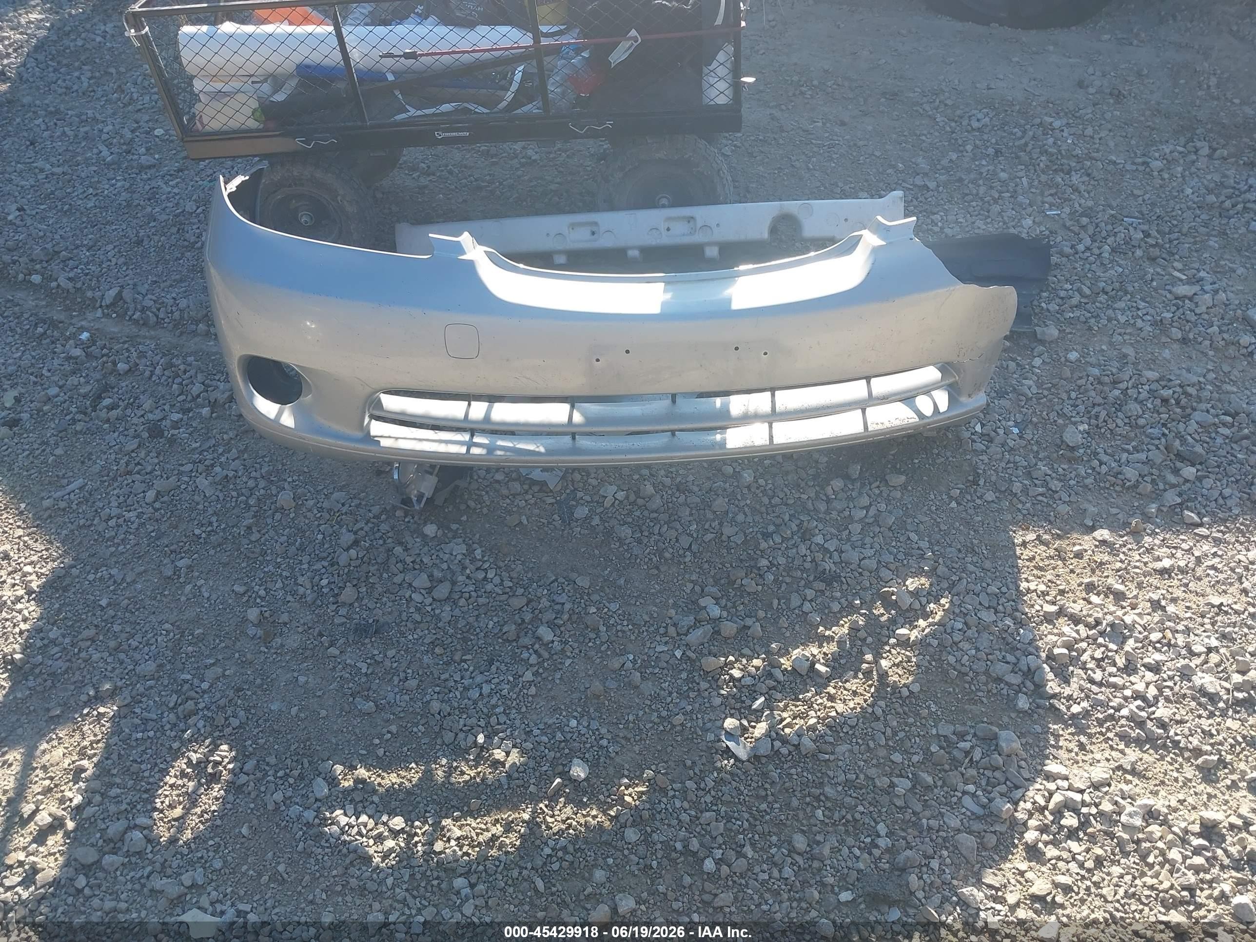 2005 Lexus Es 330   Серебряный vin: JTHBA30G555101581