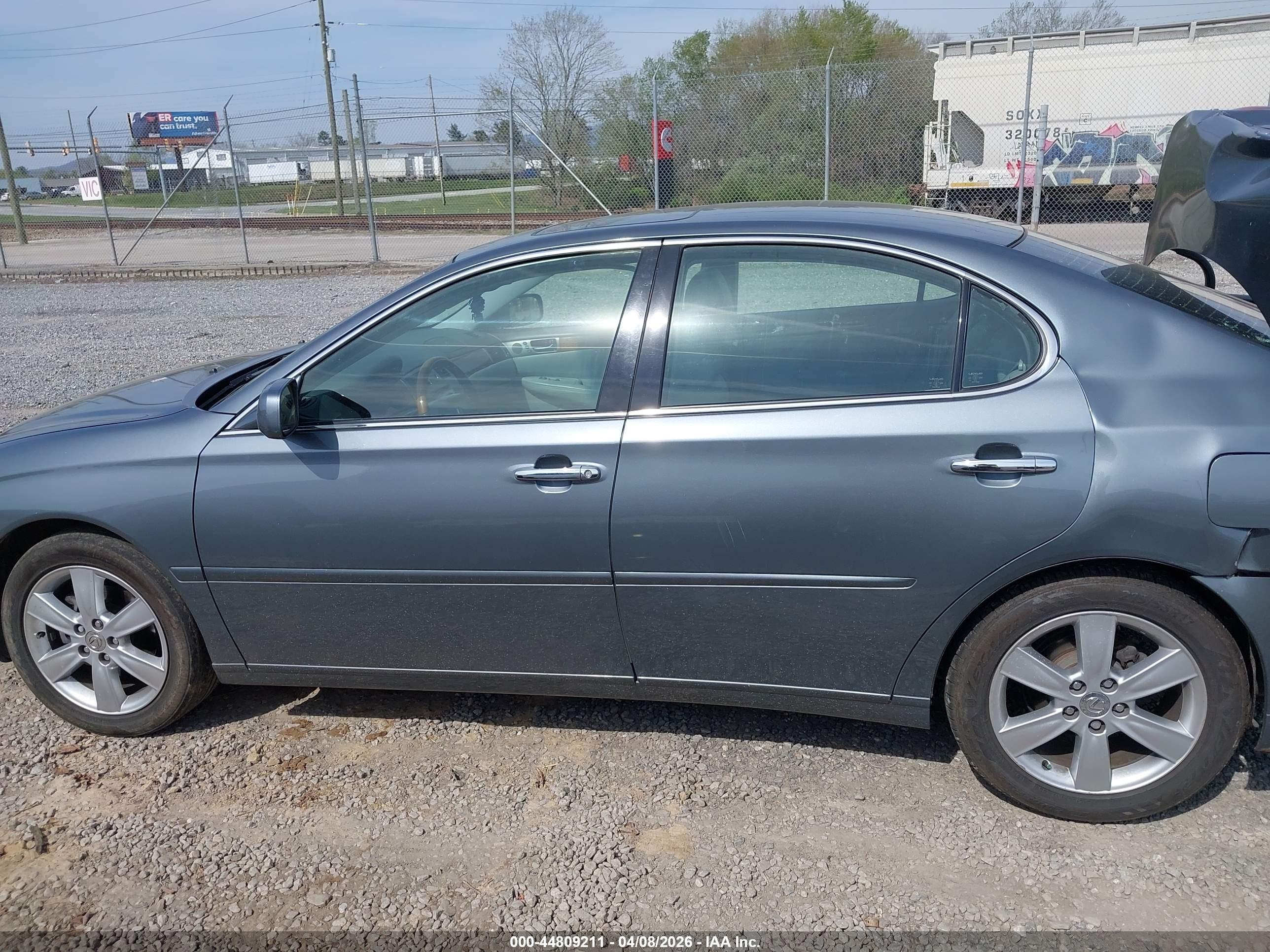 2005 Lexus Es 330   Green vin: JTHBA30G555105341