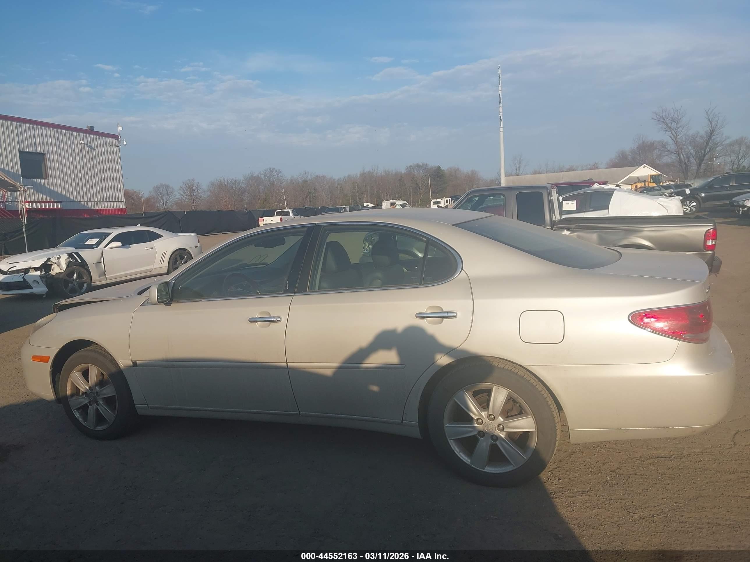 2005 Lexus Es 330 Tan vin: JTHBA30G555115433