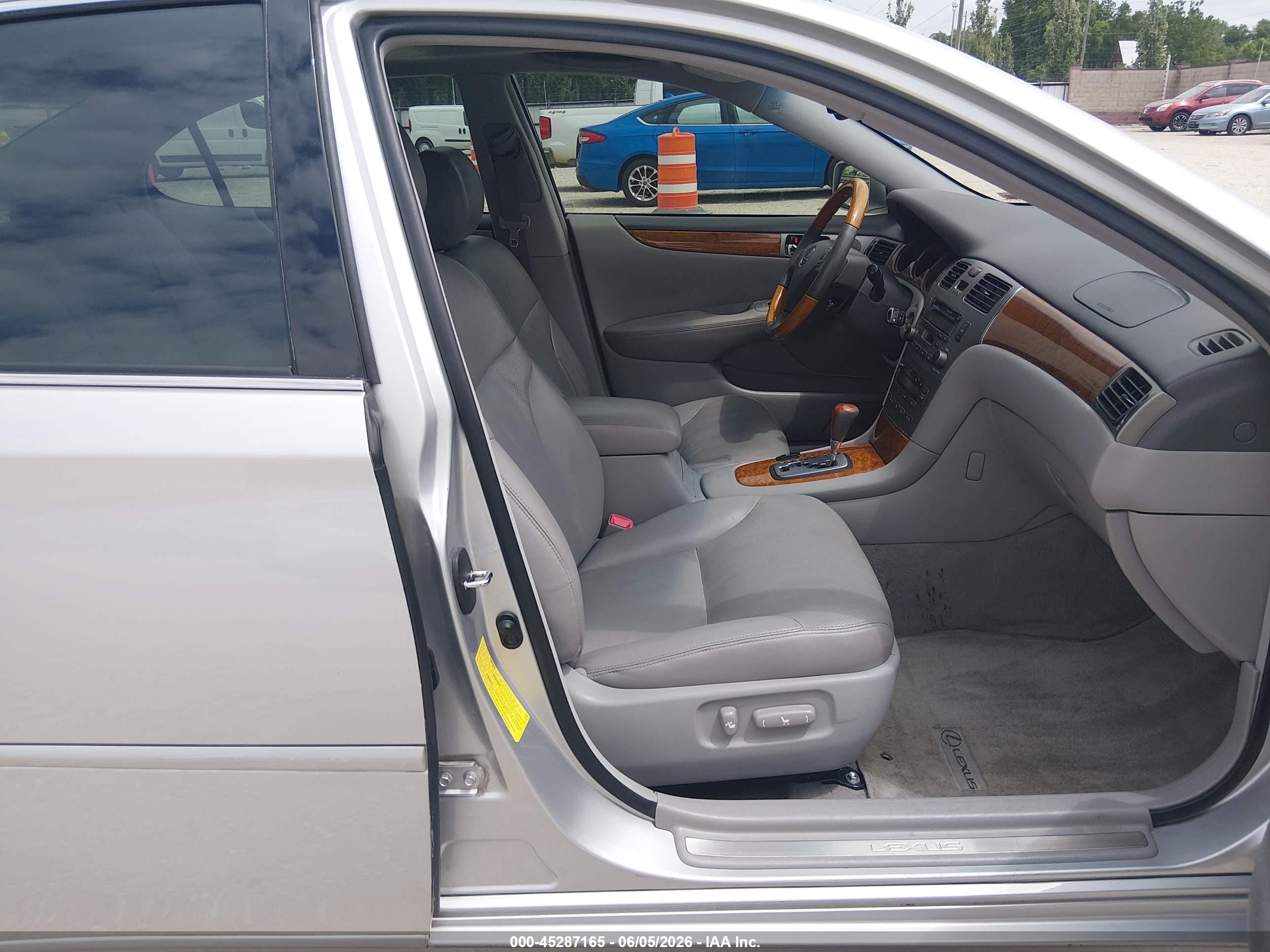 2006 Lexus Es 330   Silver vin: JTHBA30G565151818