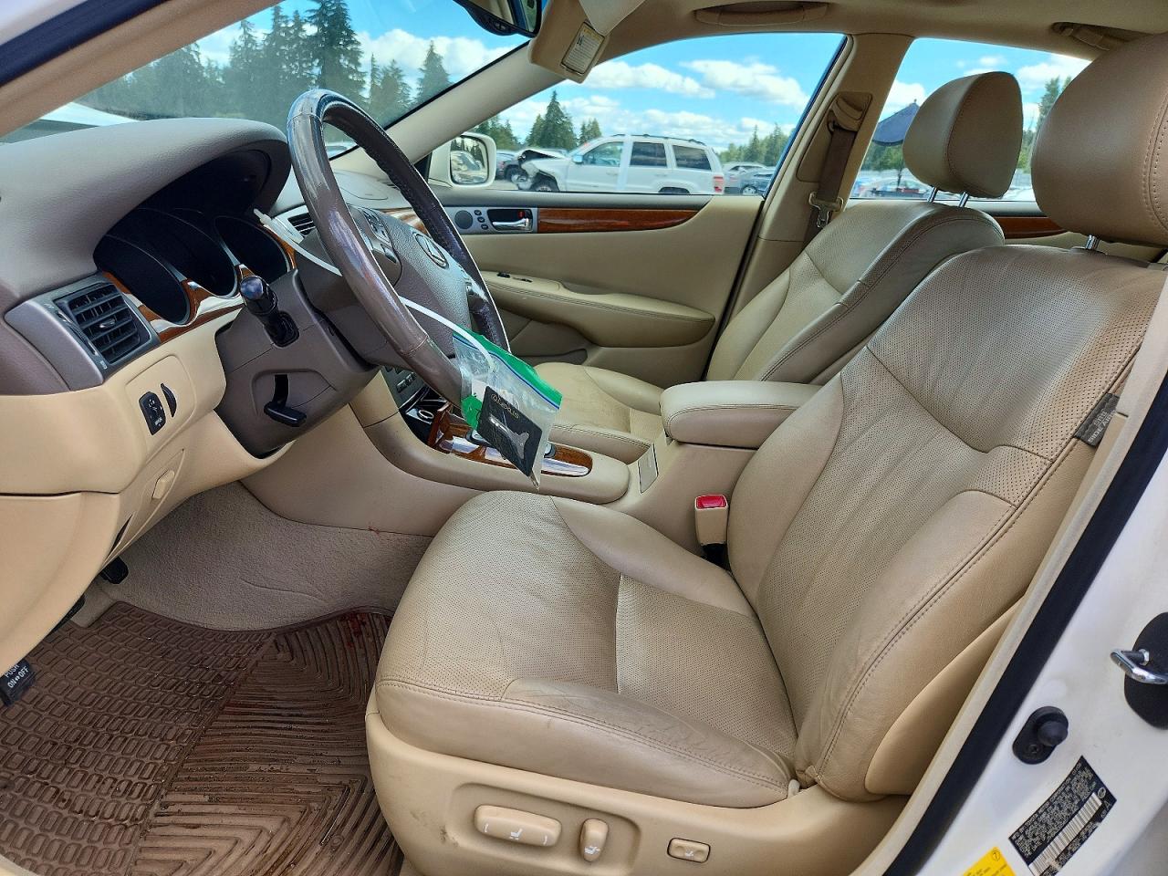 2006 Lexus Es 330 White vin: JTHBA30G565171440