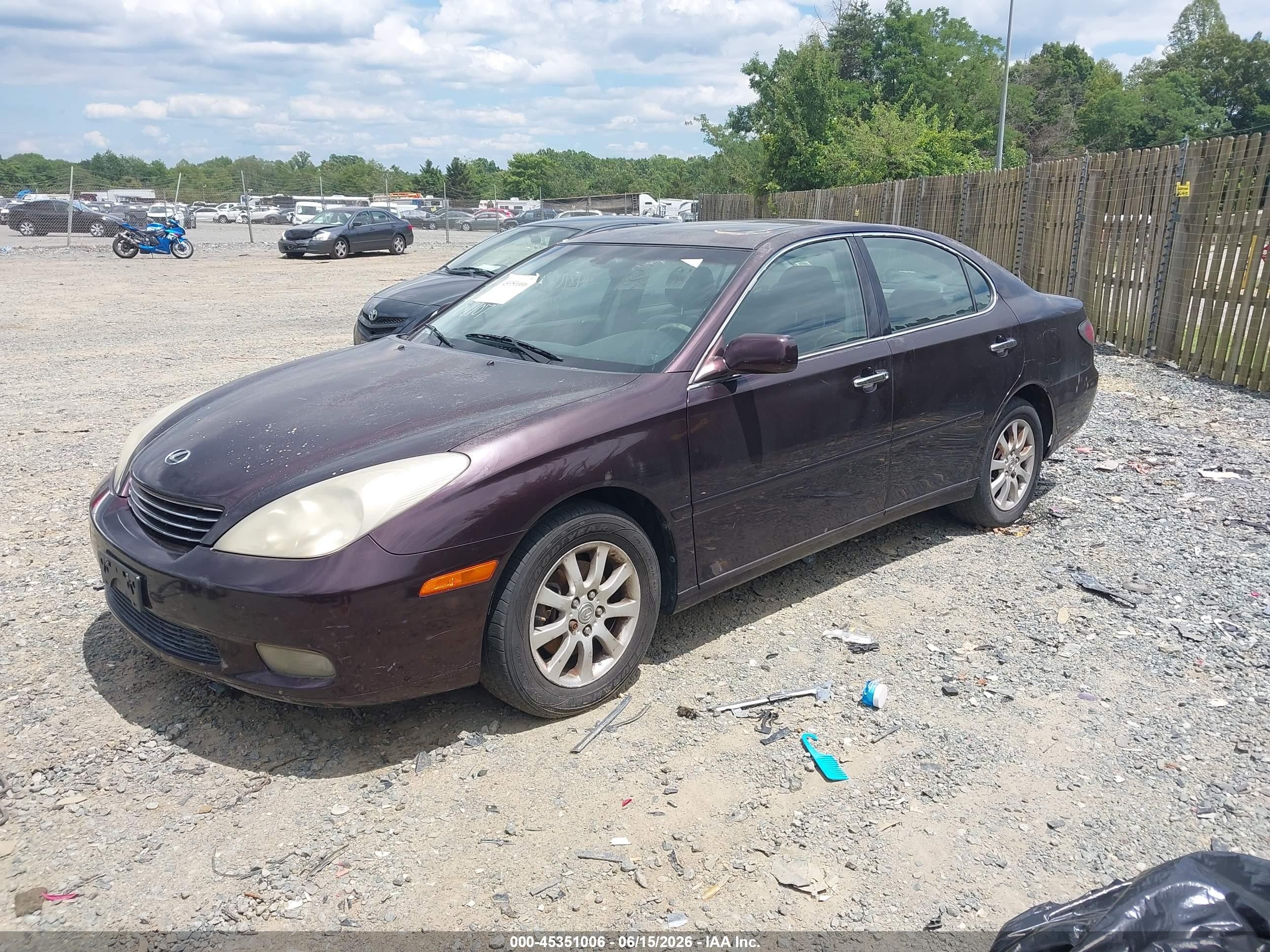2004 Lexus Es 330   Brown vin: JTHBA30G640002067