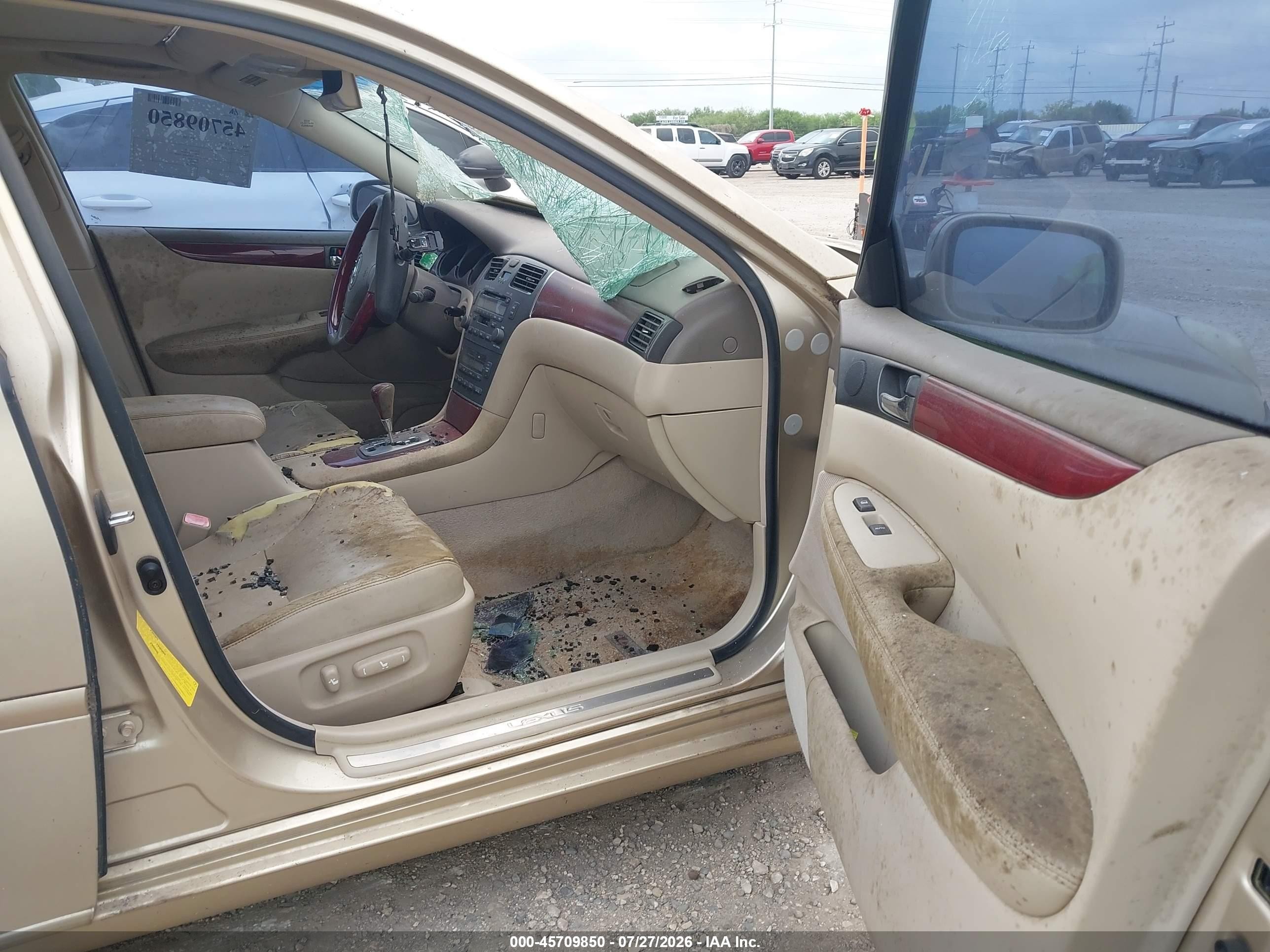 2004 Lexus Es 330 Gold vin: JTHBA30G640016275