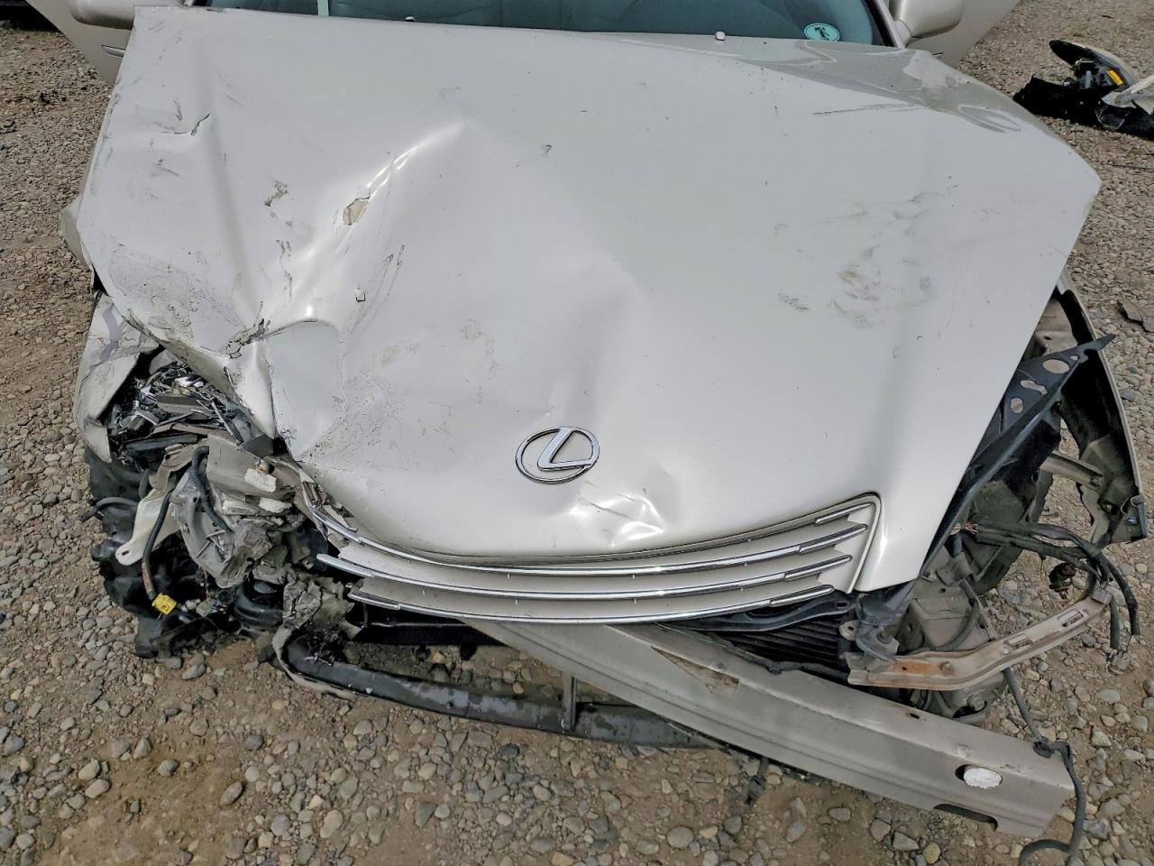 2004 Lexus Es 330 Silver vin: JTHBA30G640019578