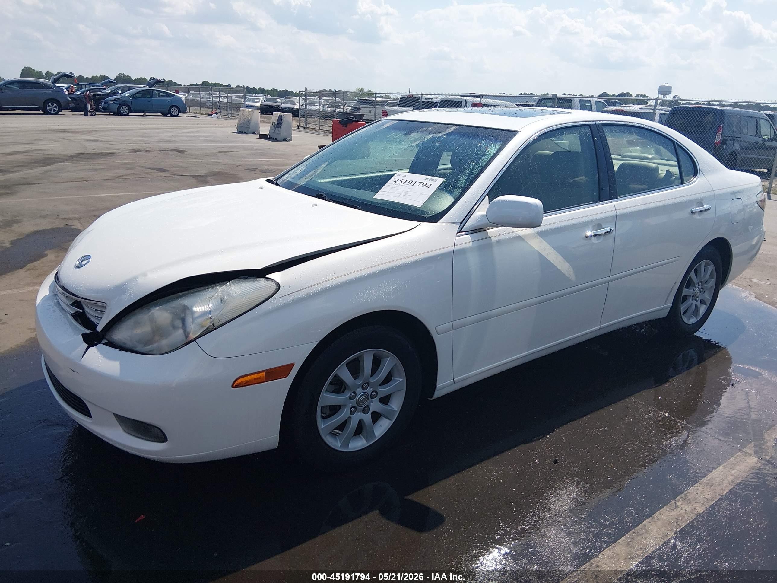 2004 Lexus Es 330 White vin: JTHBA30G640020438