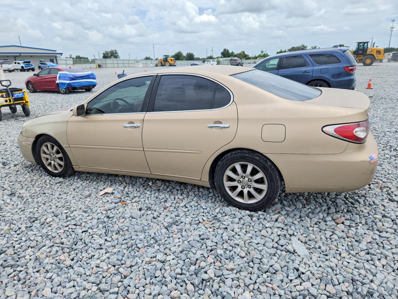2004 Lexus Es 330 Tan vin: JTHBA30G640021802