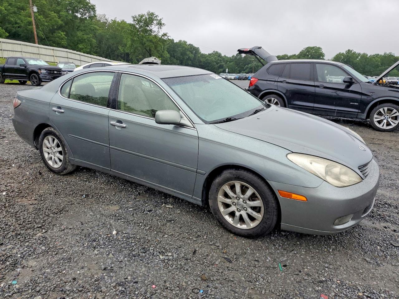 2004 Lexus Es 330 Silver vin: JTHBA30G640021833