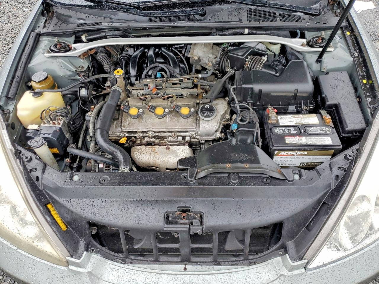 2004 Lexus Es 330 Silver vin: JTHBA30G640021833