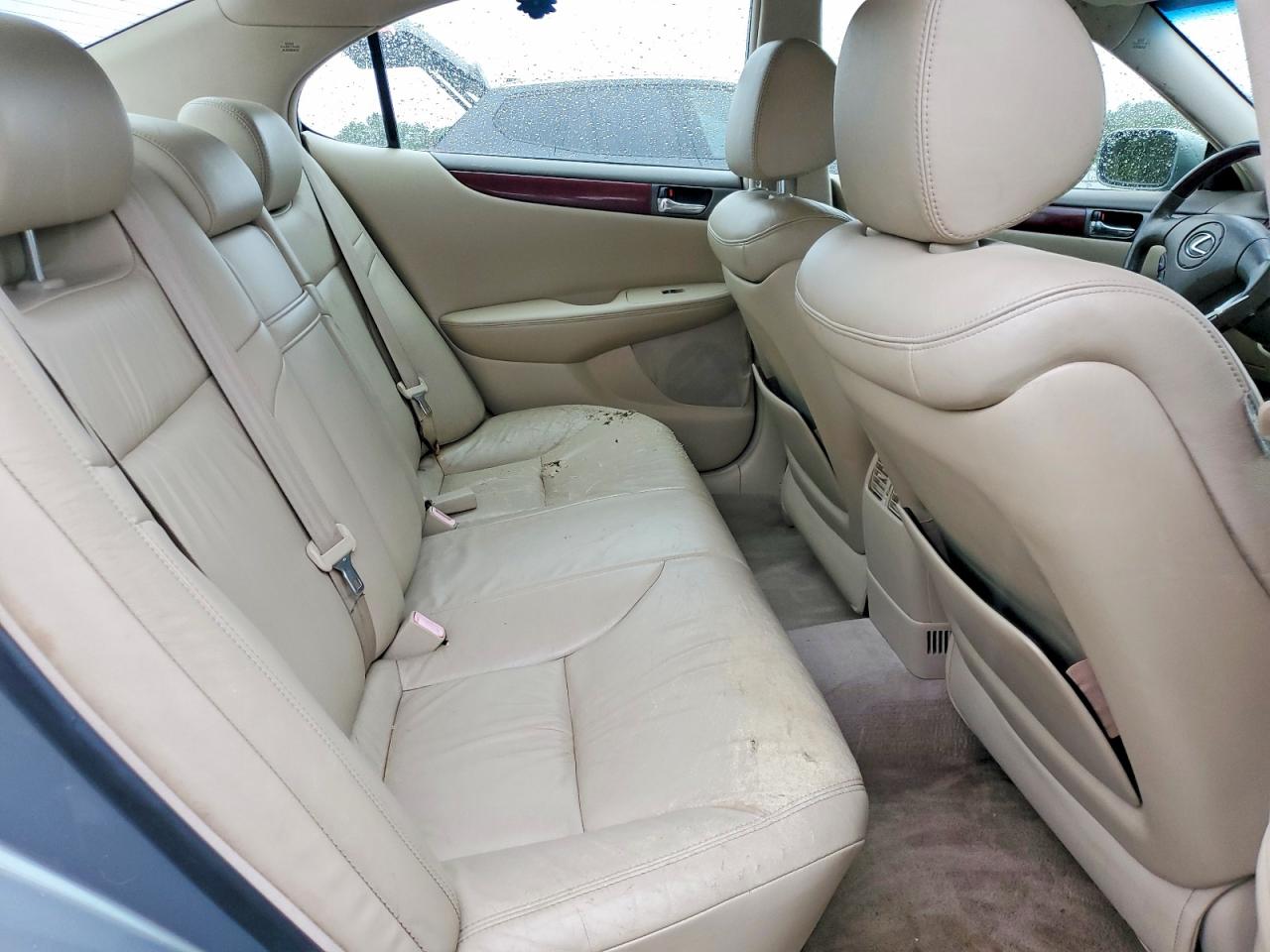 2004 Lexus Es 330 Silver vin: JTHBA30G640021833
