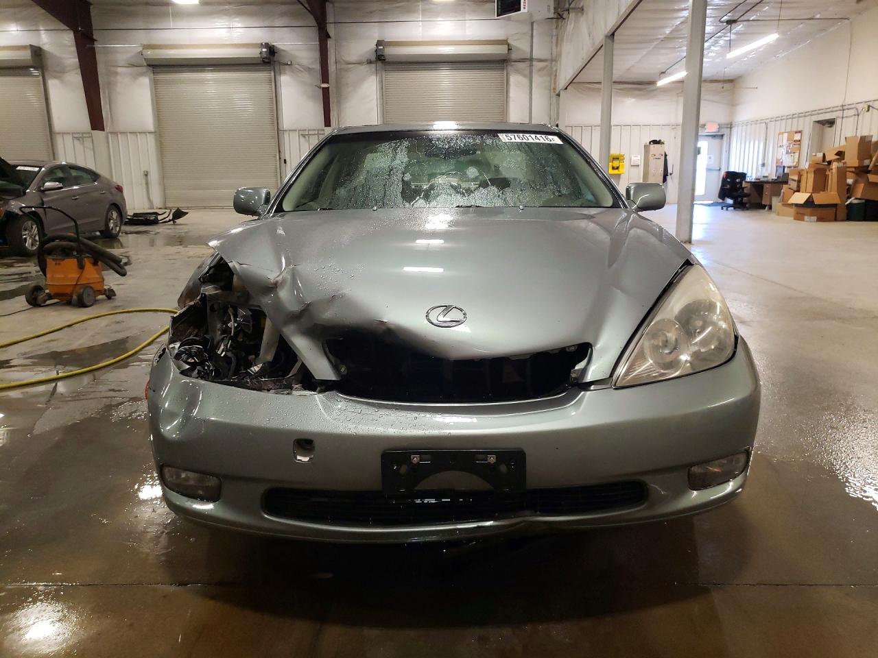 2004 Lexus Es 330 Зеленый vin: JTHBA30G645000354