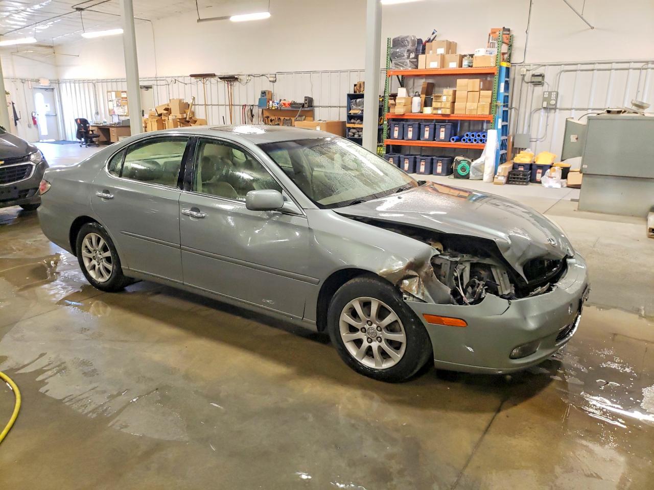 2004 Lexus Es 330 Зеленый vin: JTHBA30G645000354