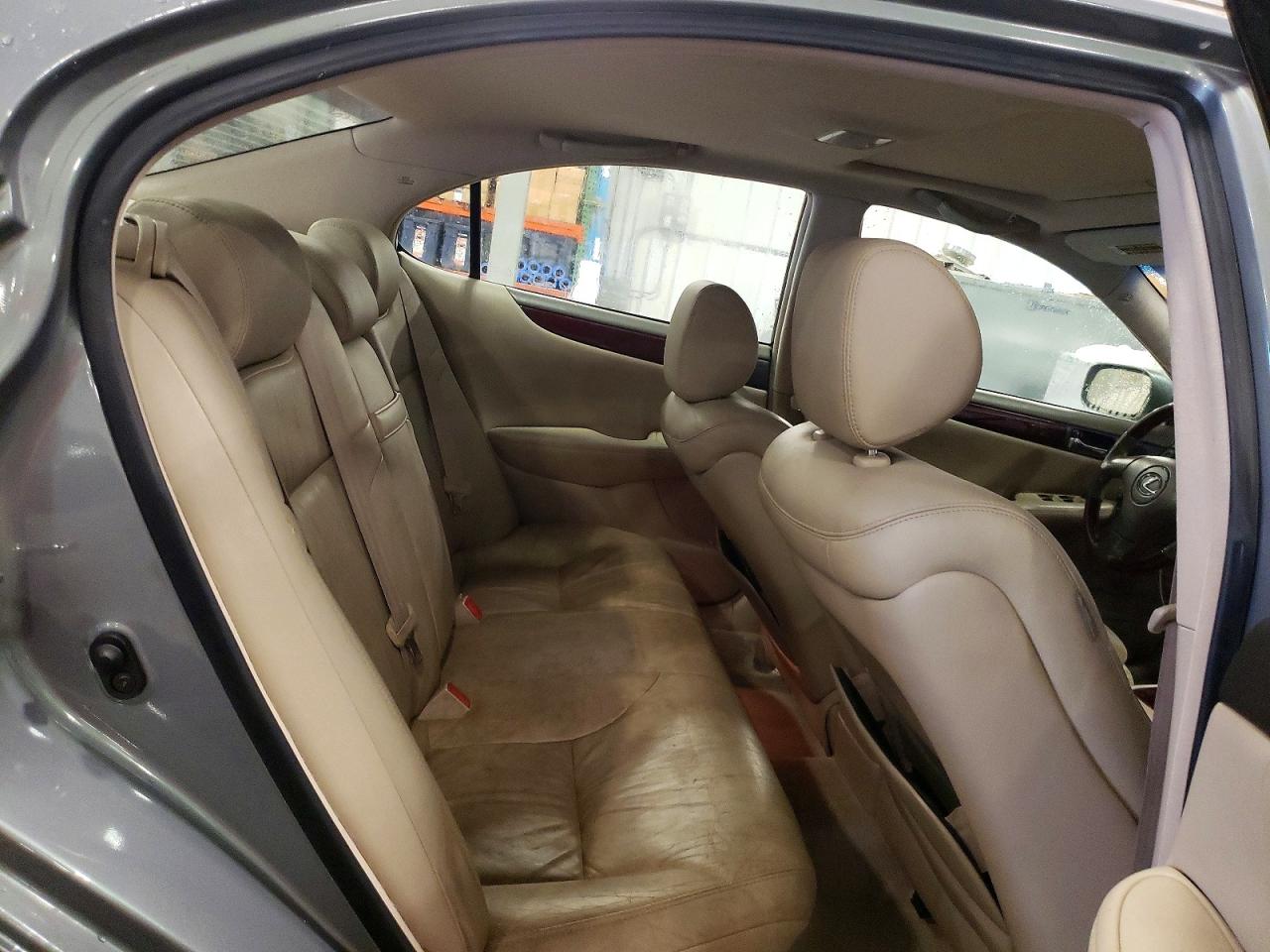2004 Lexus Es 330 Зеленый vin: JTHBA30G645000354